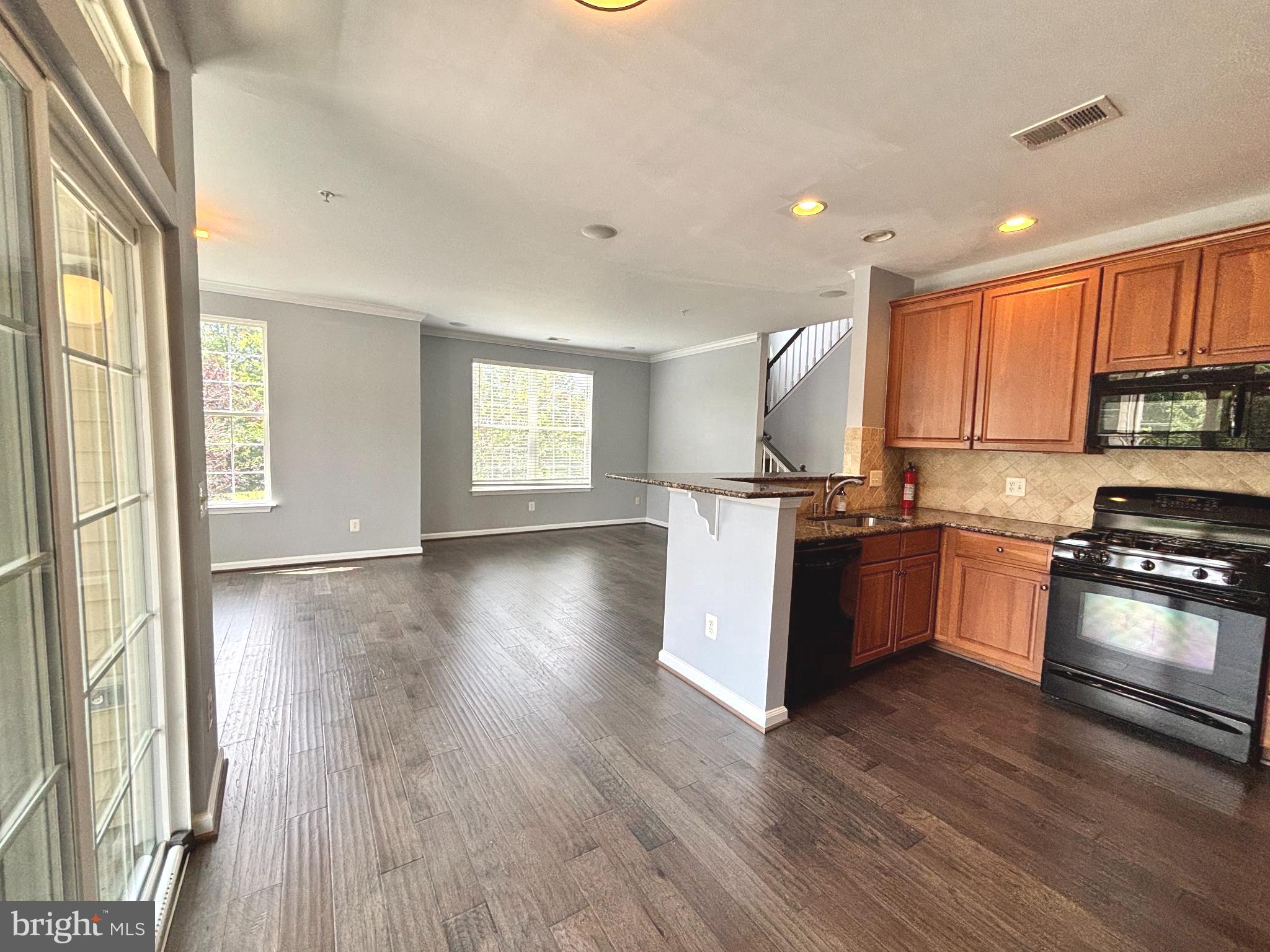 THE RIDGES @ BELMONT COUNTRY CLUB - Residential