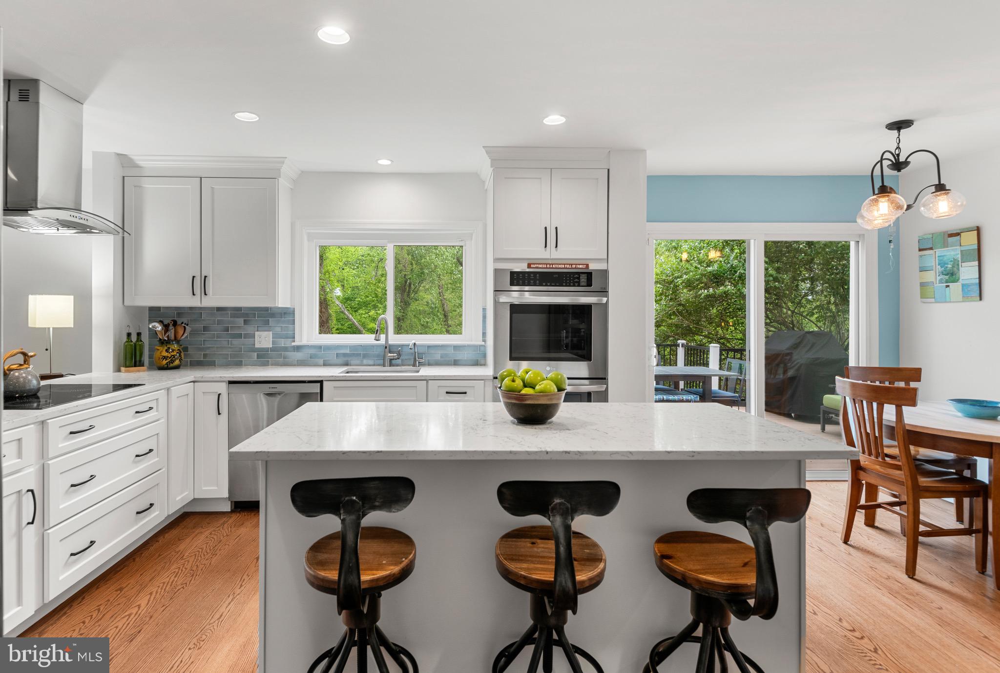 BUTTONWOOD FARMS - Residential