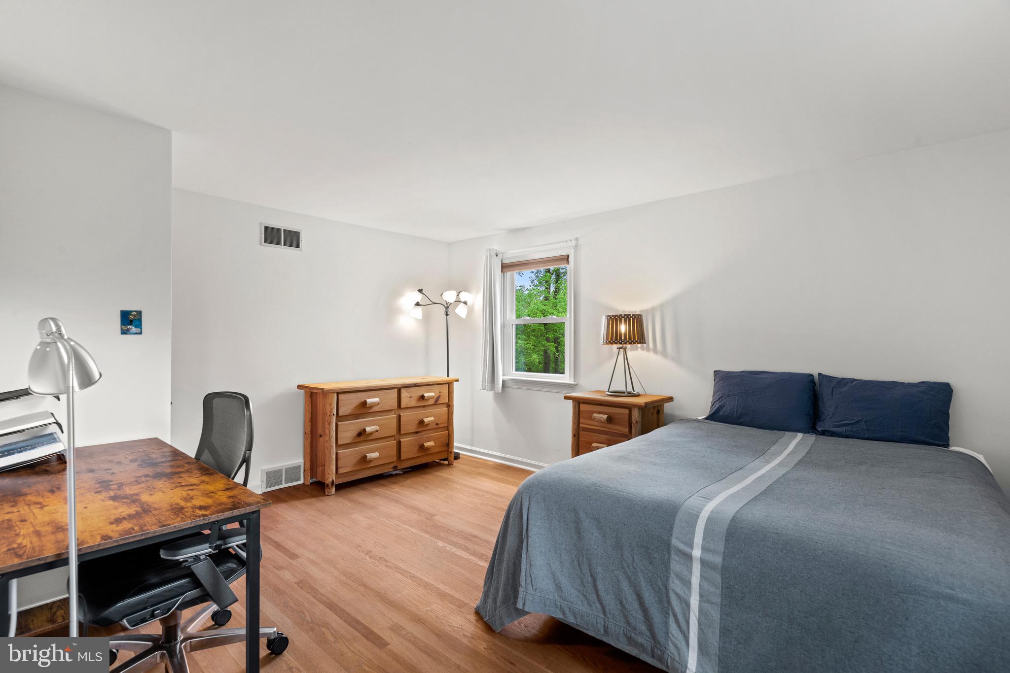 BUTTONWOOD FARMS - Residential