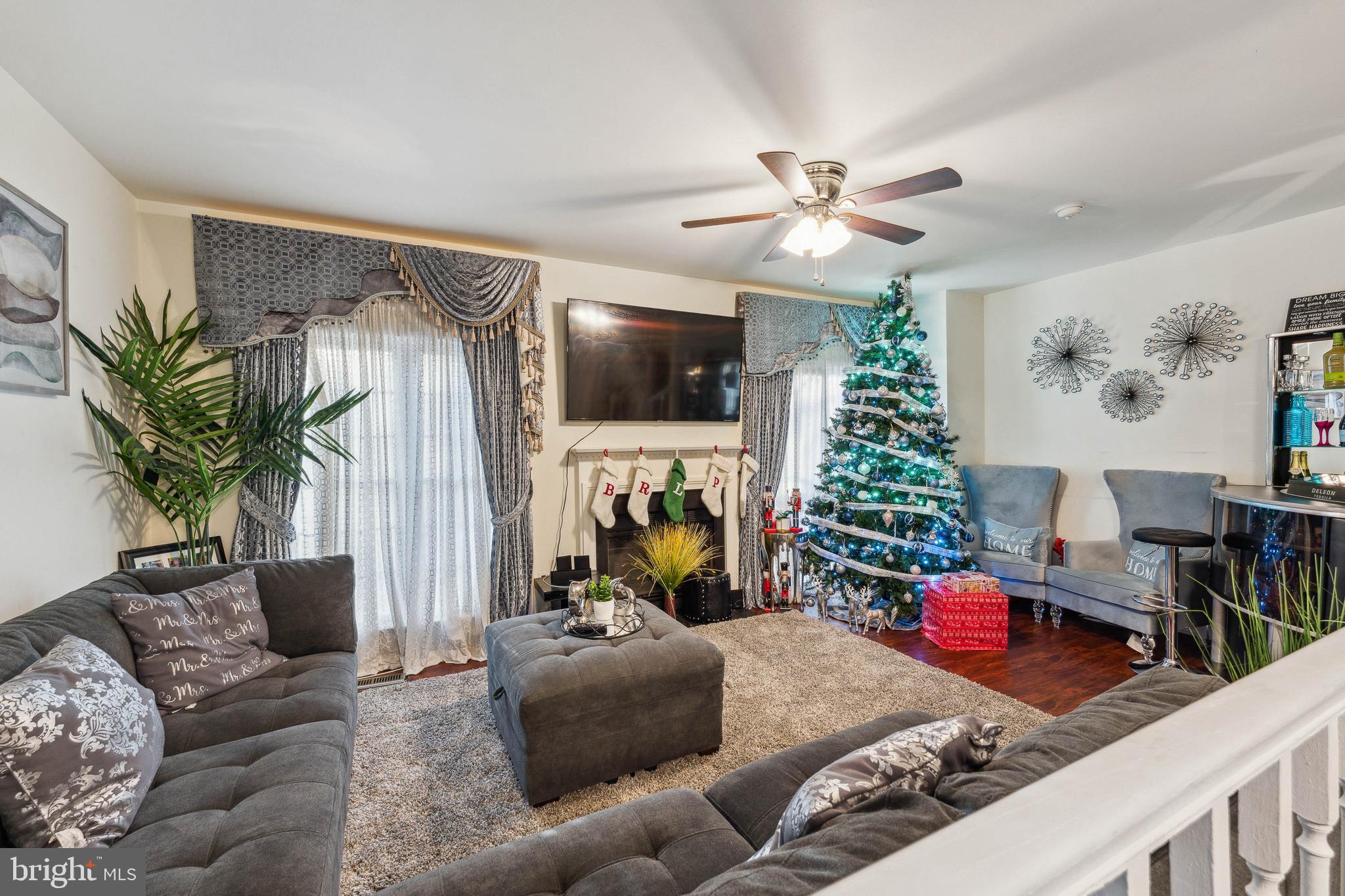 PRINCETON SQUARE PLAT FO - Residential