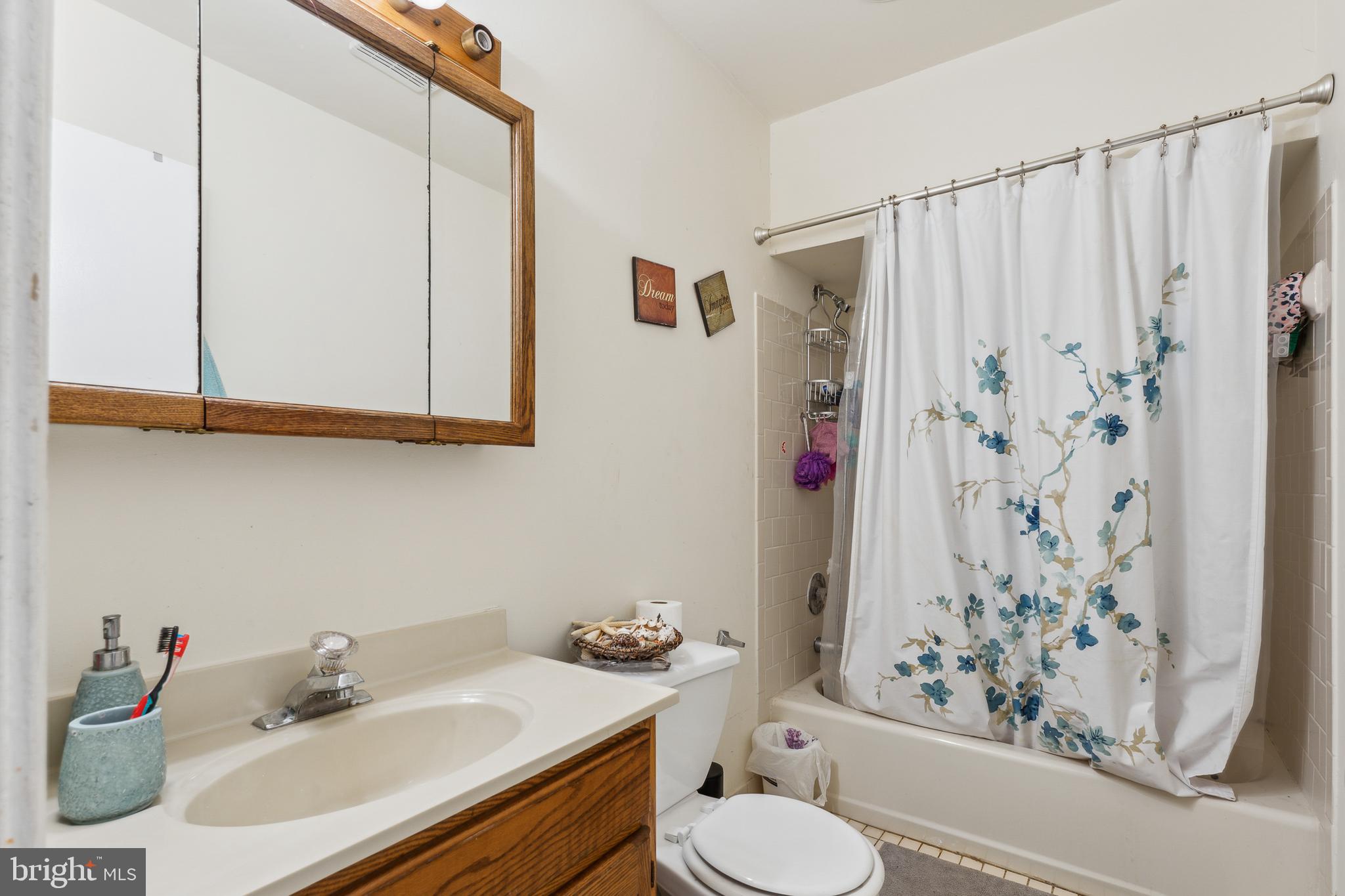 PRINCETON SQUARE PLAT FO - Residential