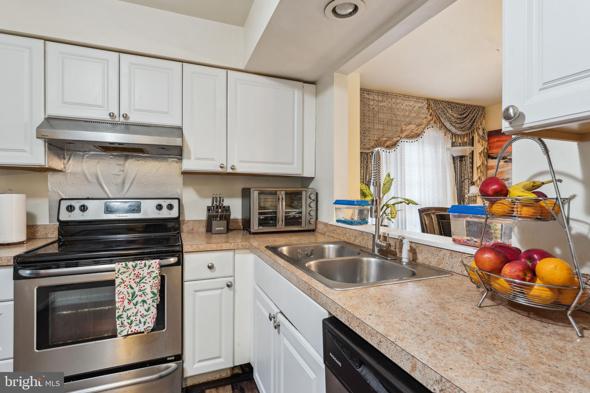 PRINCETON SQUARE PLAT FO - Residential