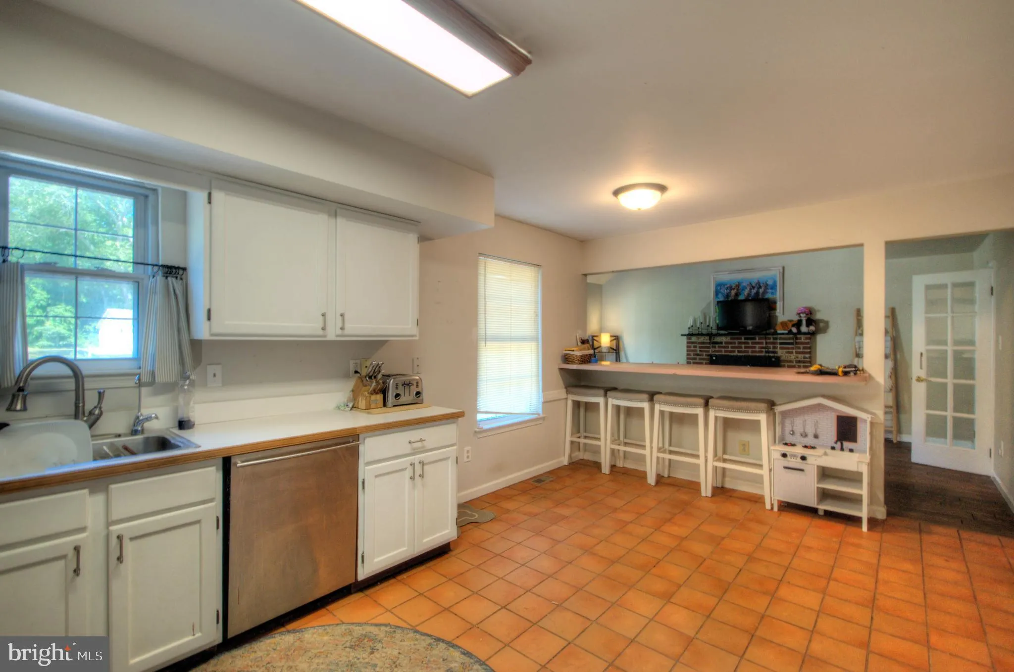 Pedricktown, New Jersey 08067, United States, 3 Bedrooms Bedrooms, ,3 BathroomsBathrooms,Residential,Active,189766