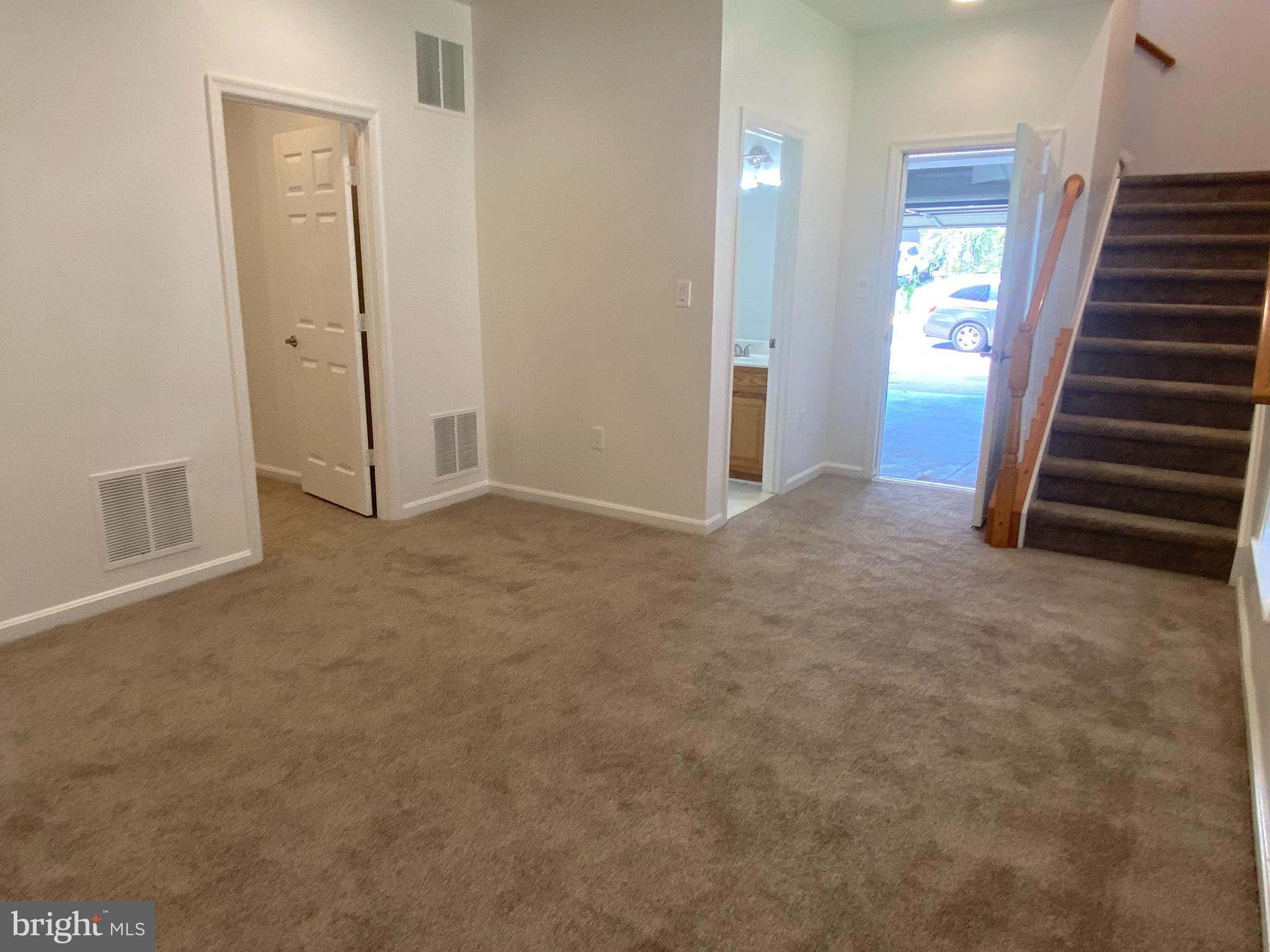 SULLY MANOR - Residential Lease