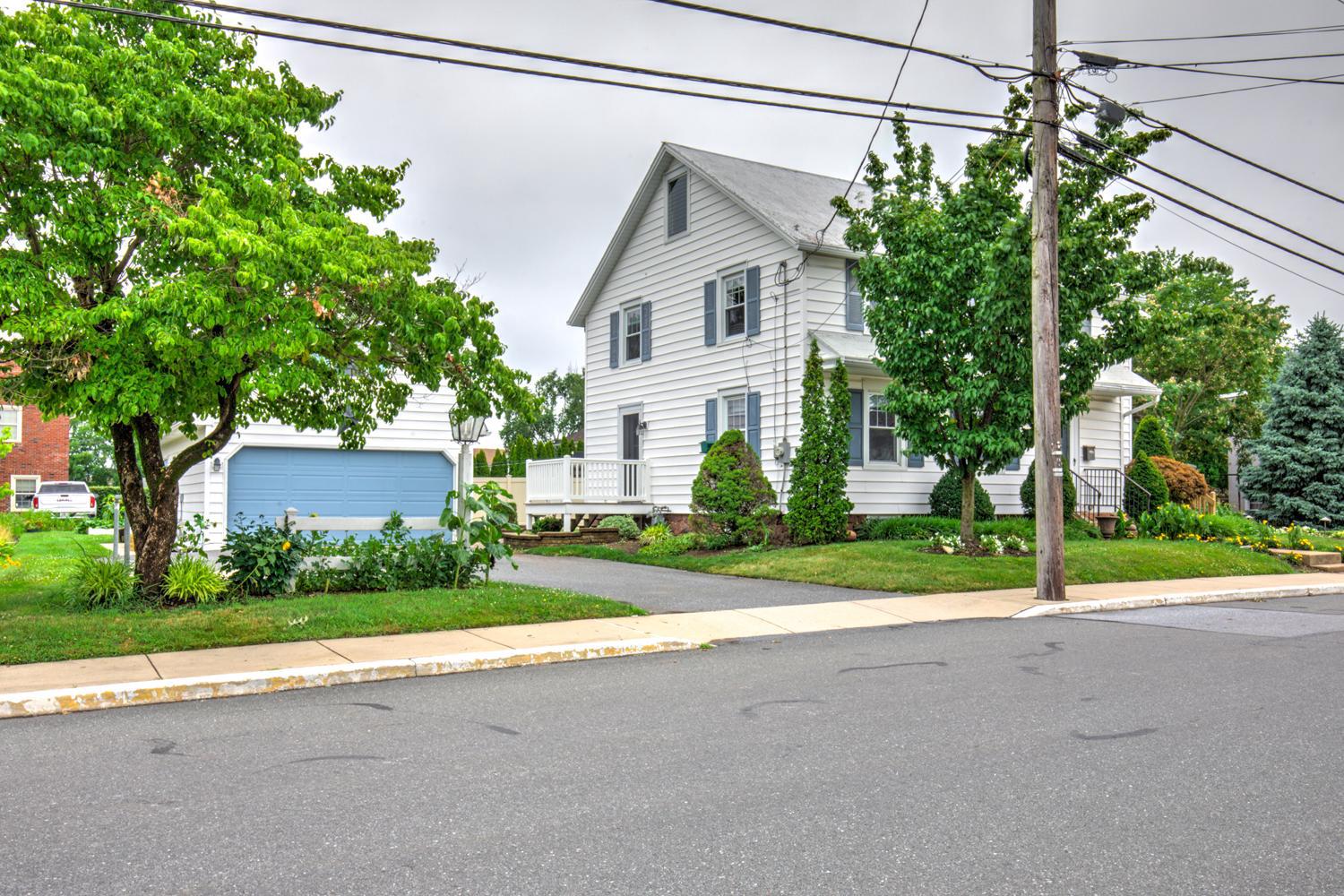 15 N CUSTER AVENUE