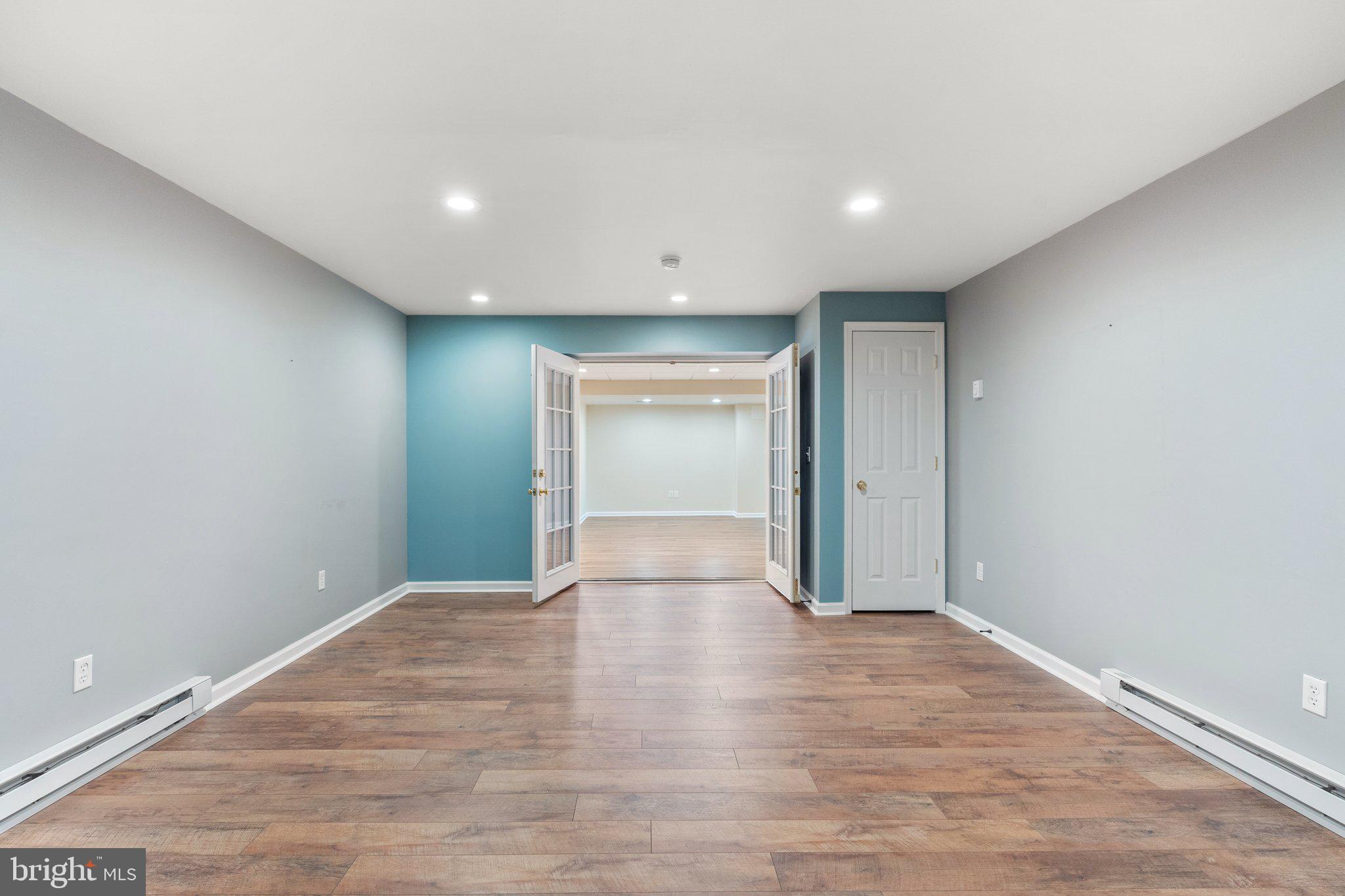 HARLAN RUN - Residential