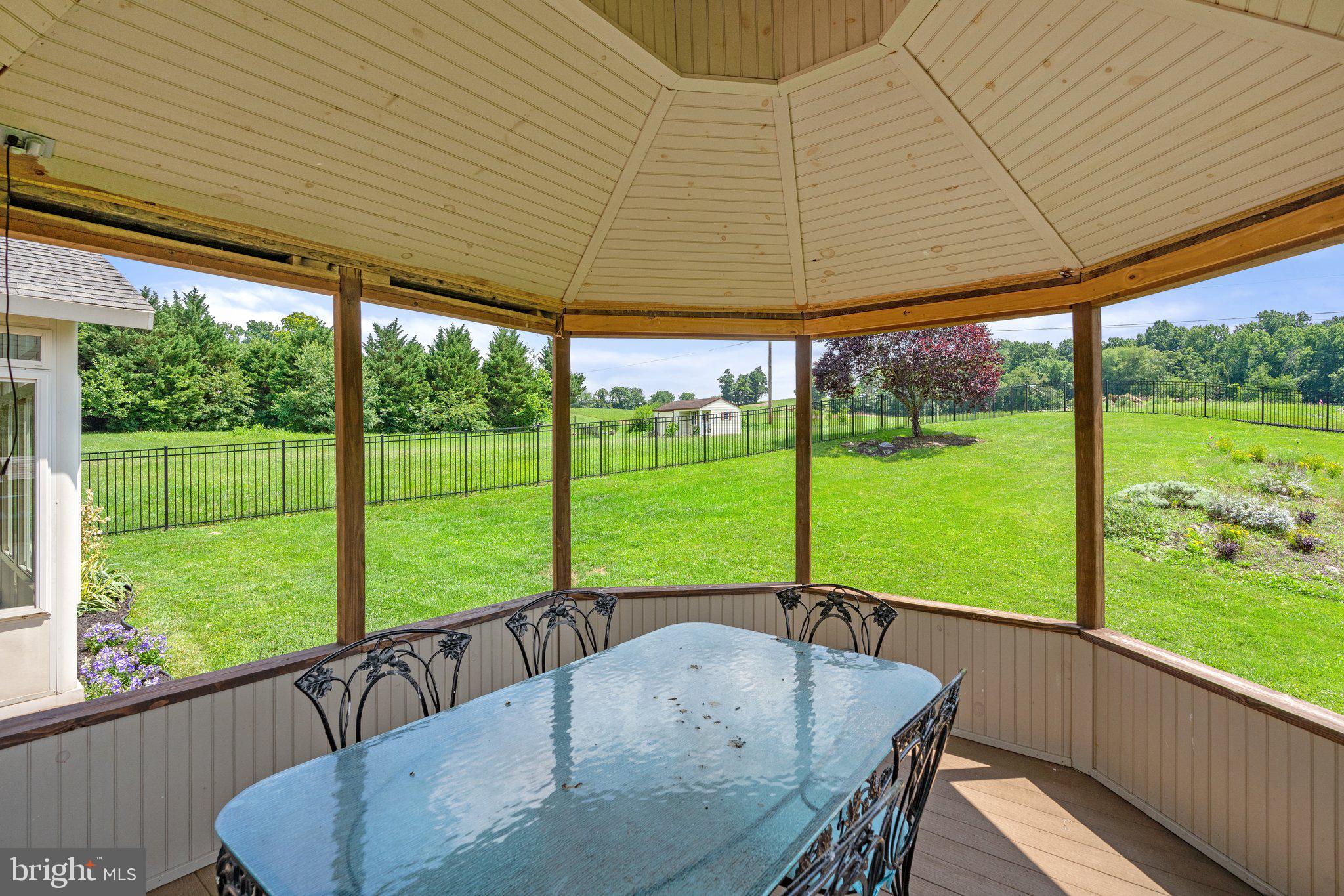 HARLAN RUN - Residential