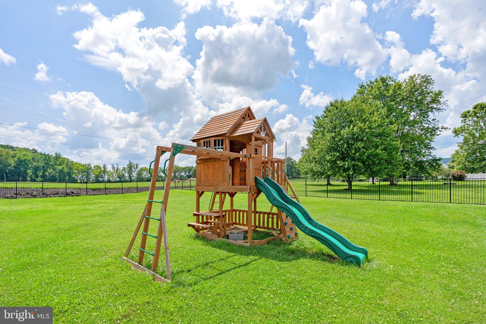 HARLAN RUN - Residential