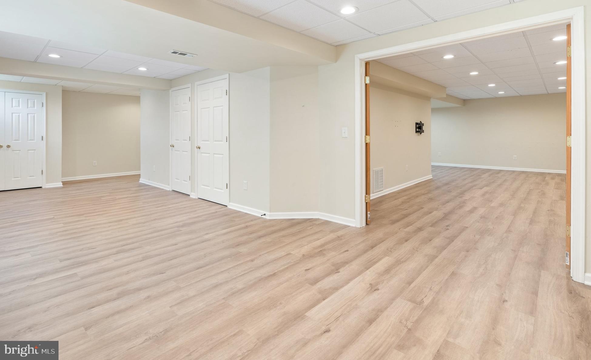 HARLAN RUN - Residential