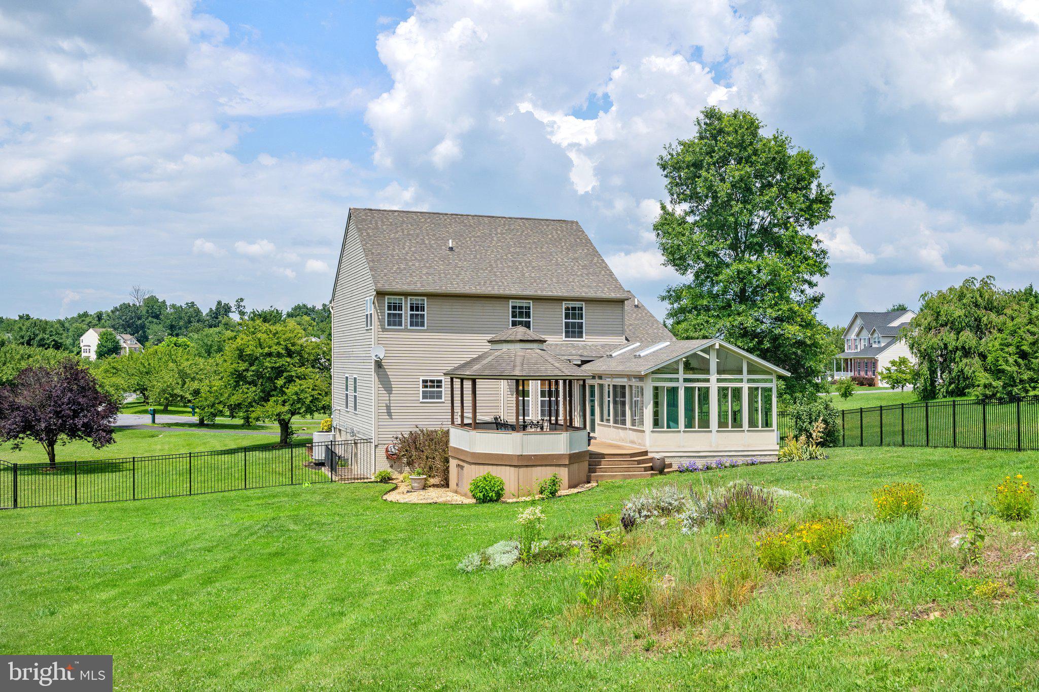 HARLAN RUN - Residential