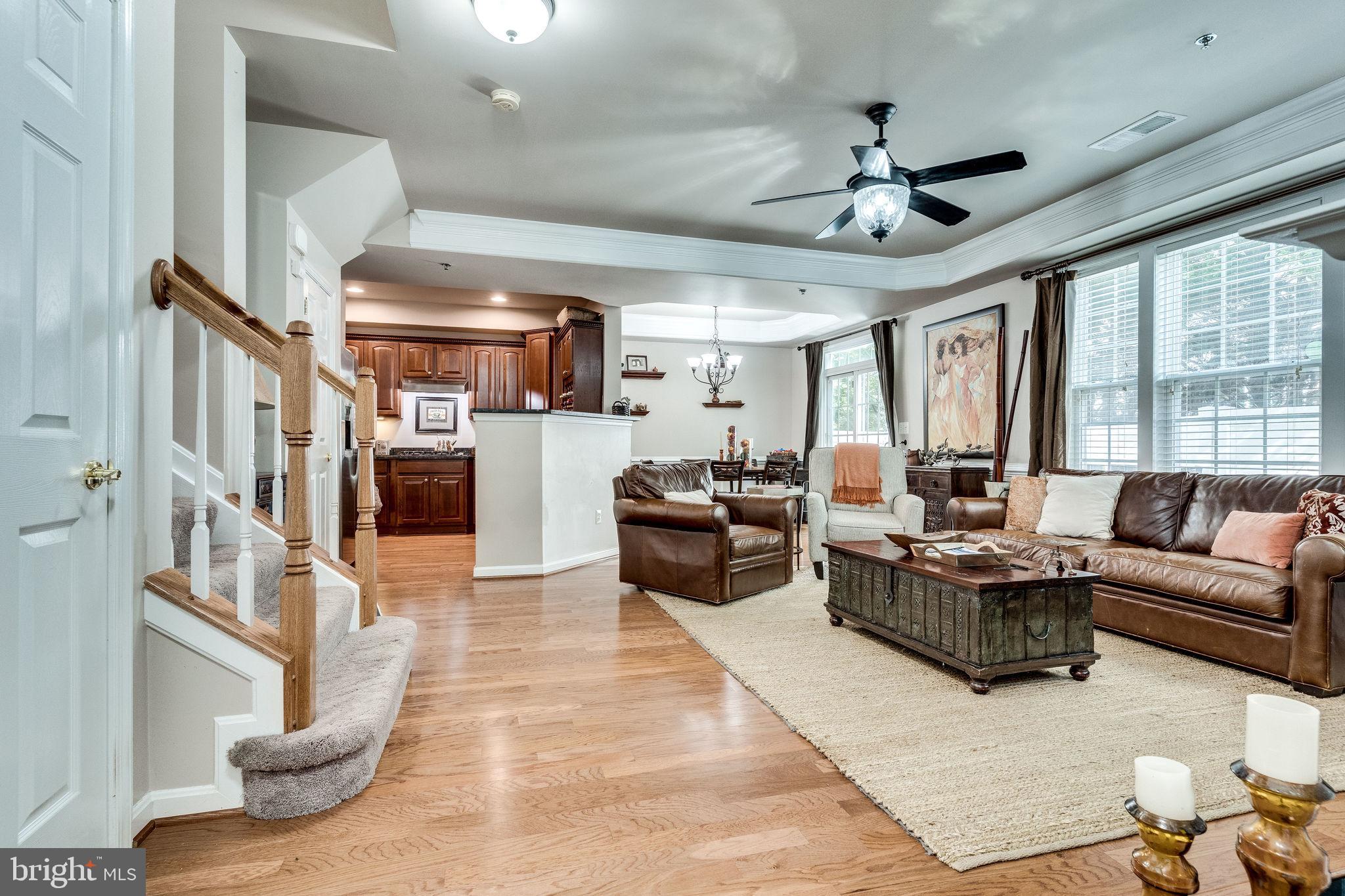 GROVETON WOODS - Residential