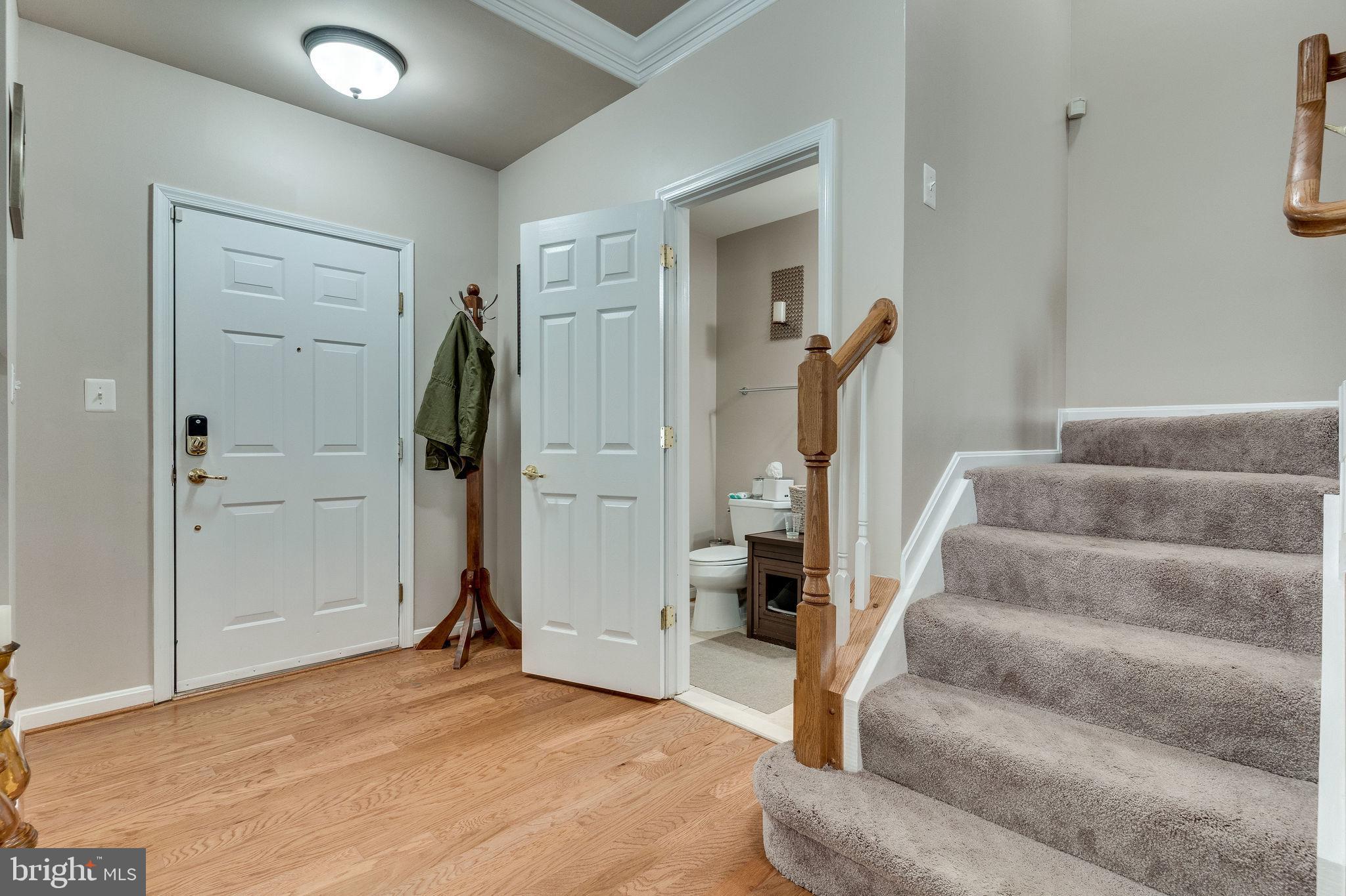 GROVETON WOODS - Residential