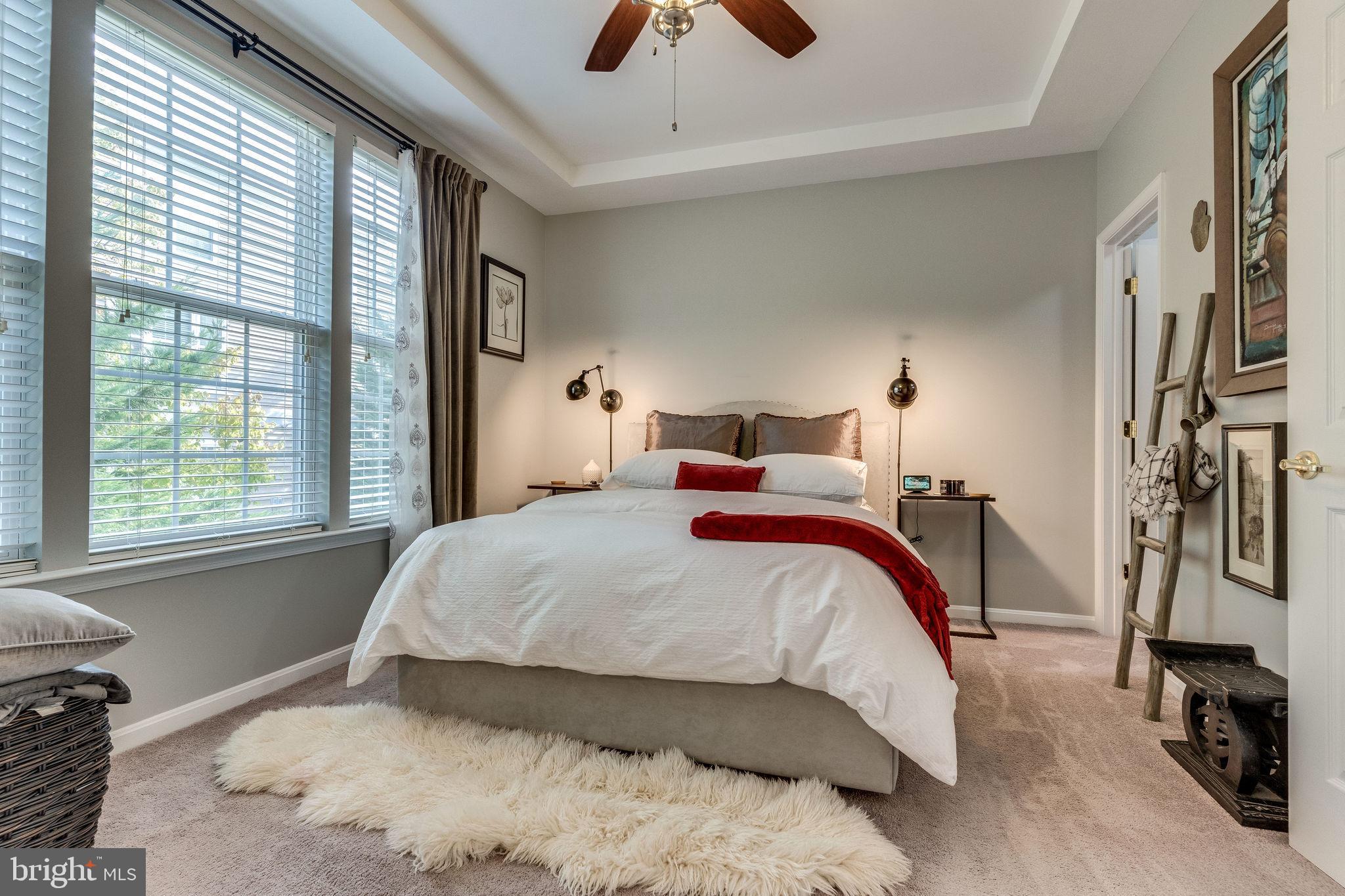 GROVETON WOODS - Residential