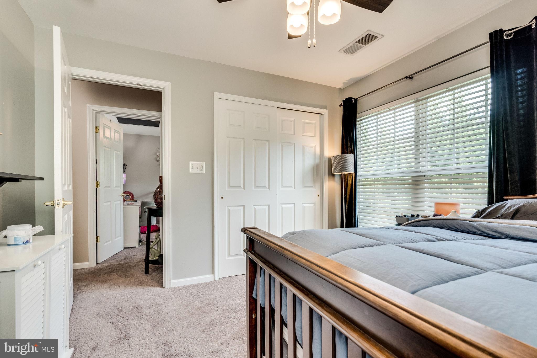 GROVETON WOODS - Residential