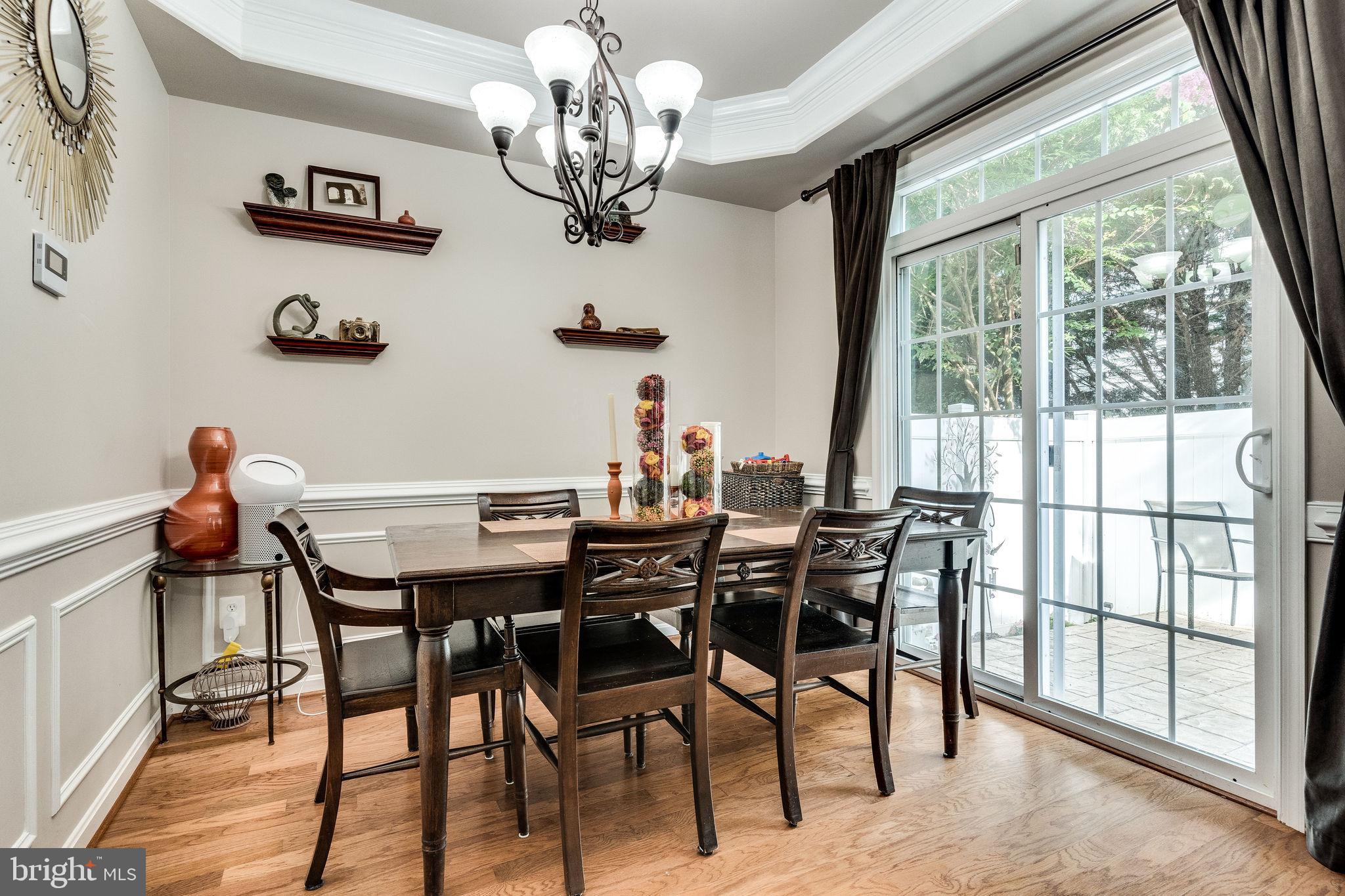 GROVETON WOODS - Residential