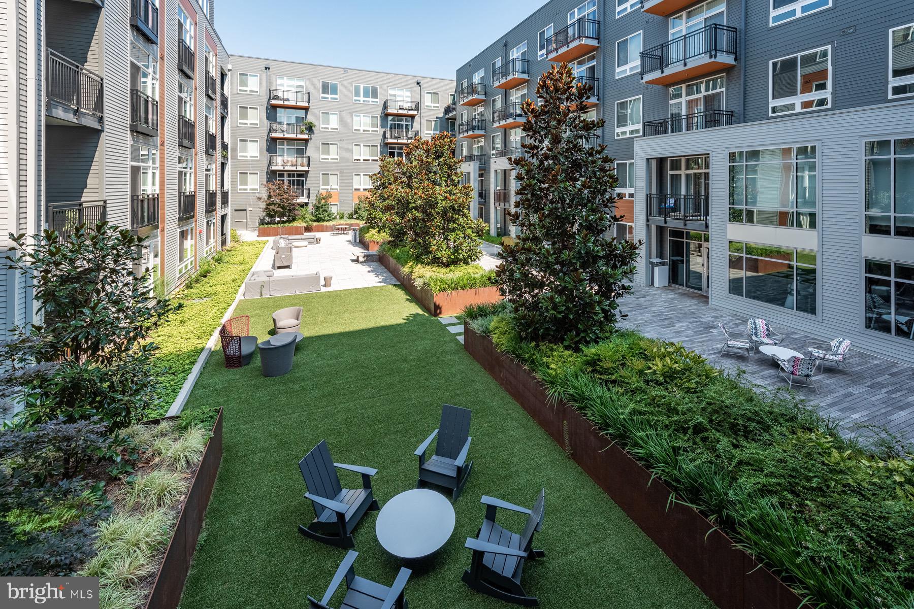 NATIONAL HARBOR - Residential Lease