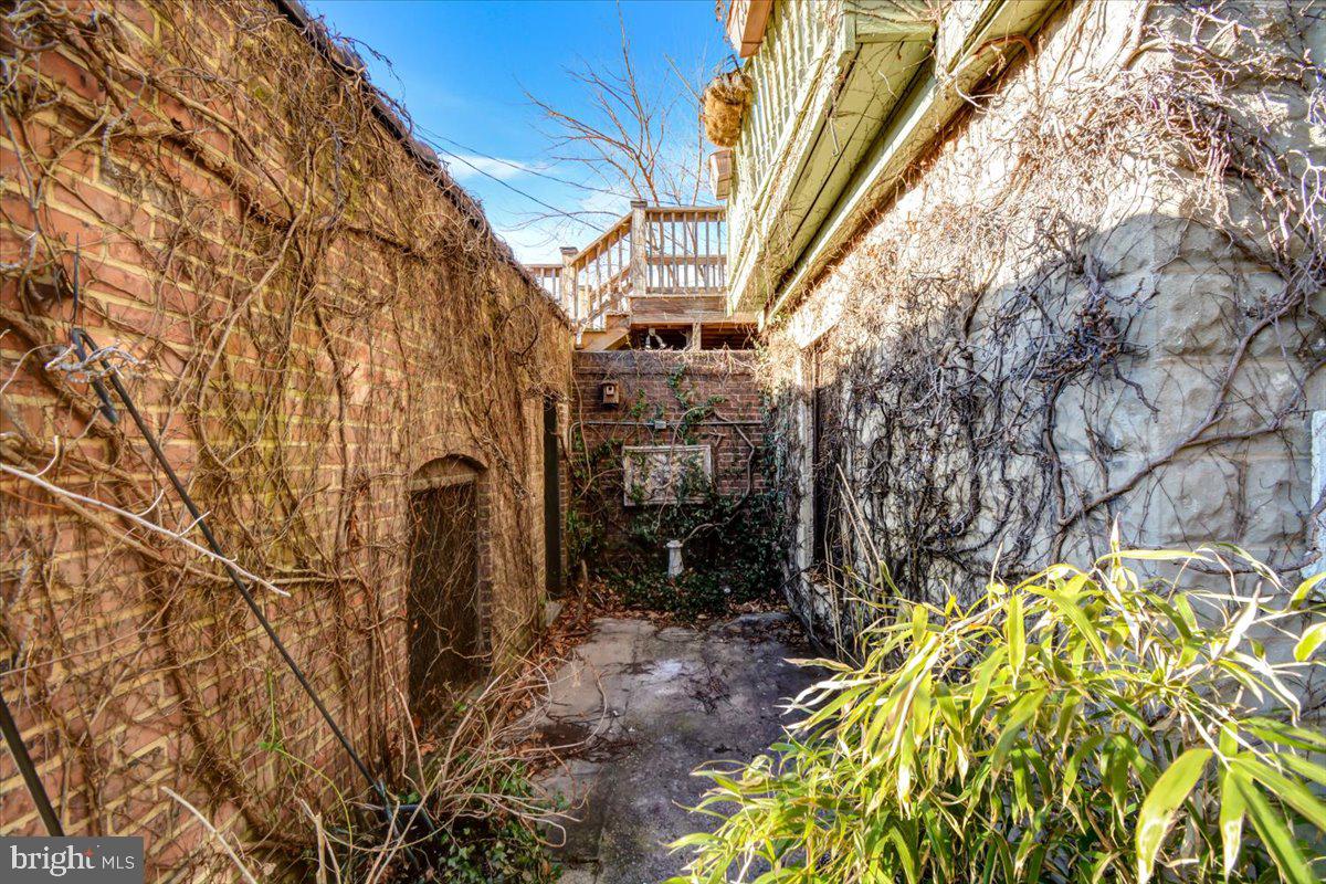 BOLTON HILL HISTORIC DISTRICT - Residential