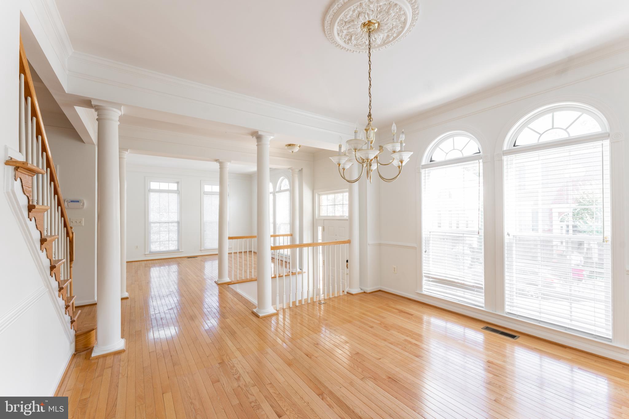 HEARTHSTONE COURTS - Residential