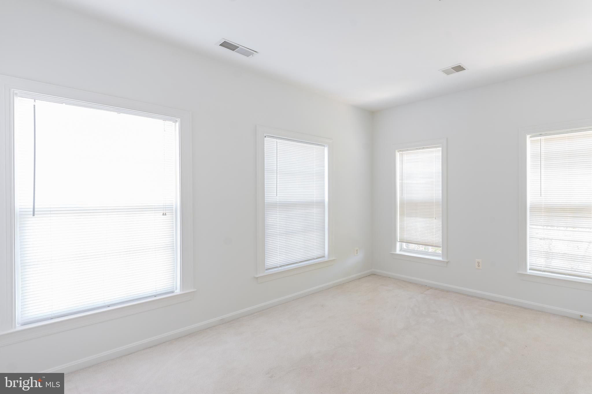 HEARTHSTONE COURTS - Residential