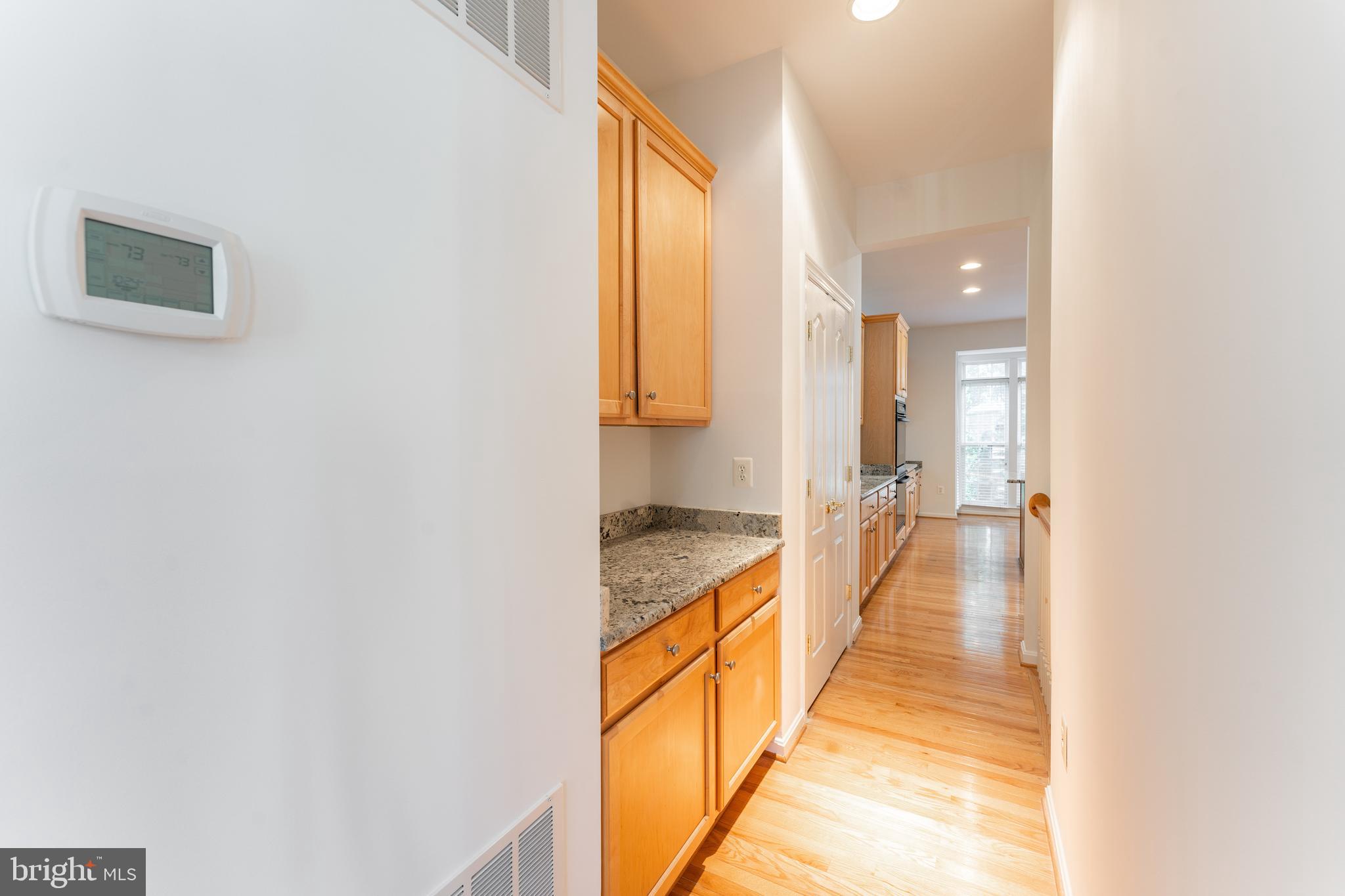 HEARTHSTONE COURTS - Residential