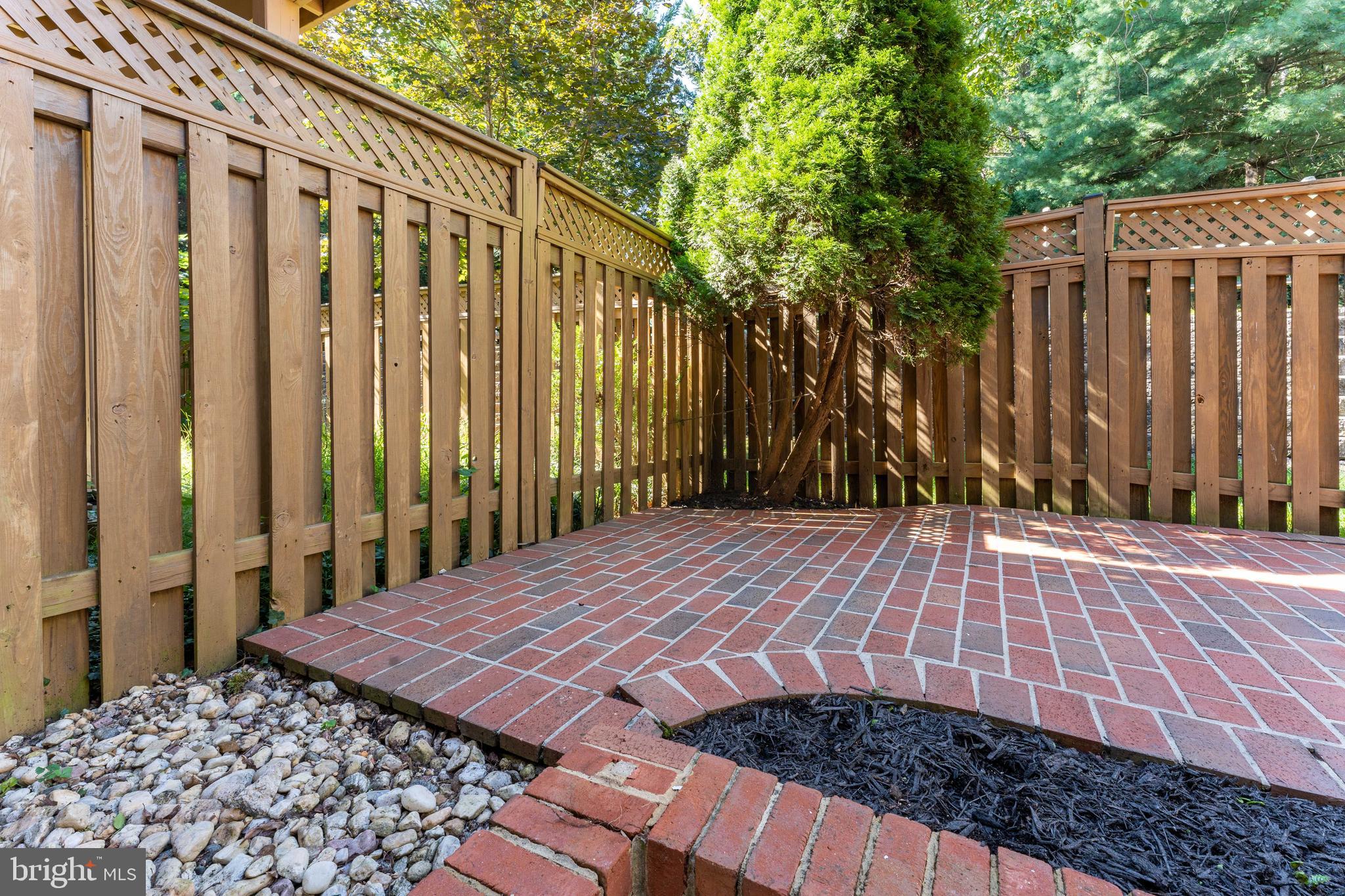 HEARTHSTONE COURTS - Residential