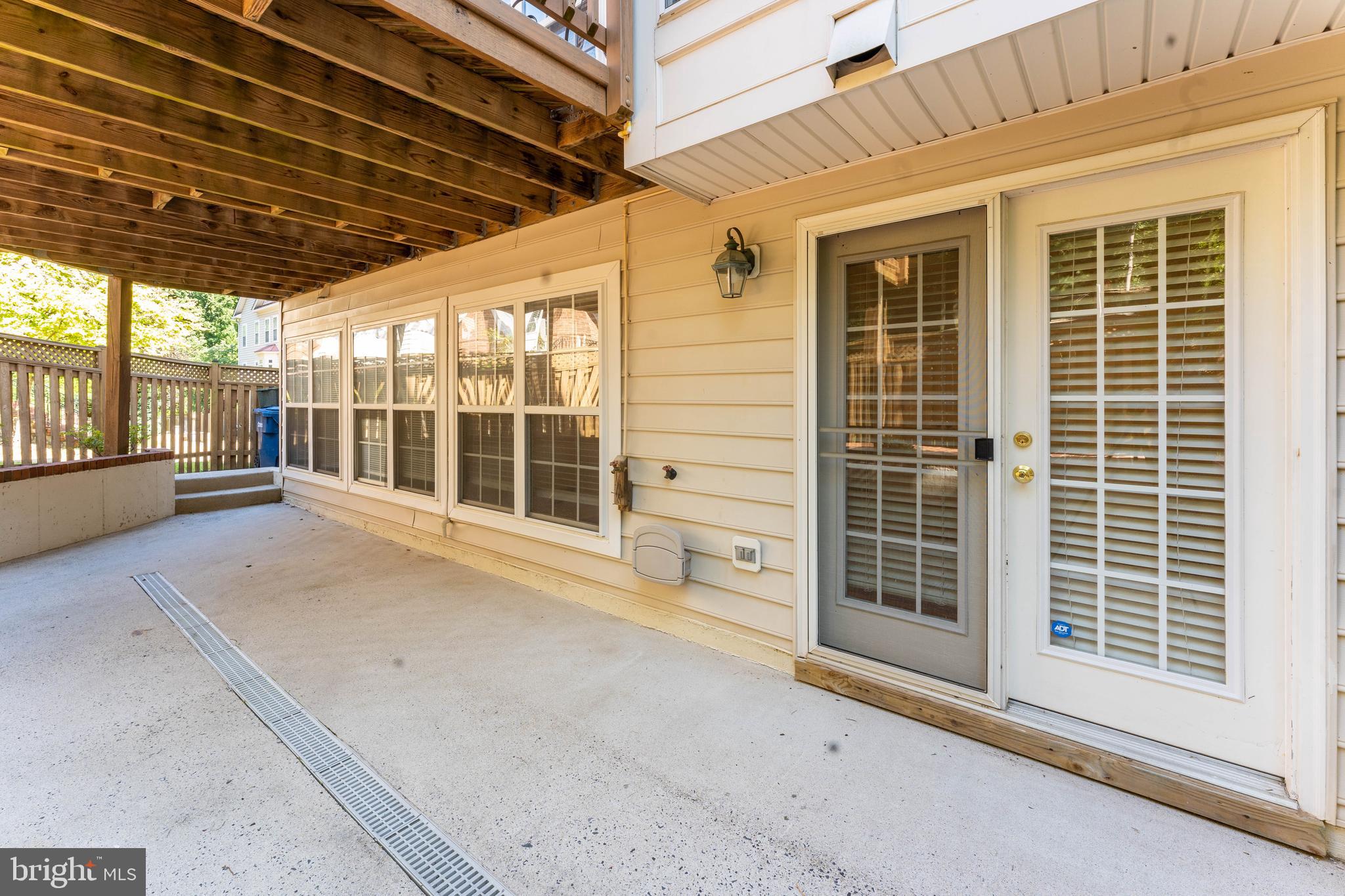 HEARTHSTONE COURTS - Residential