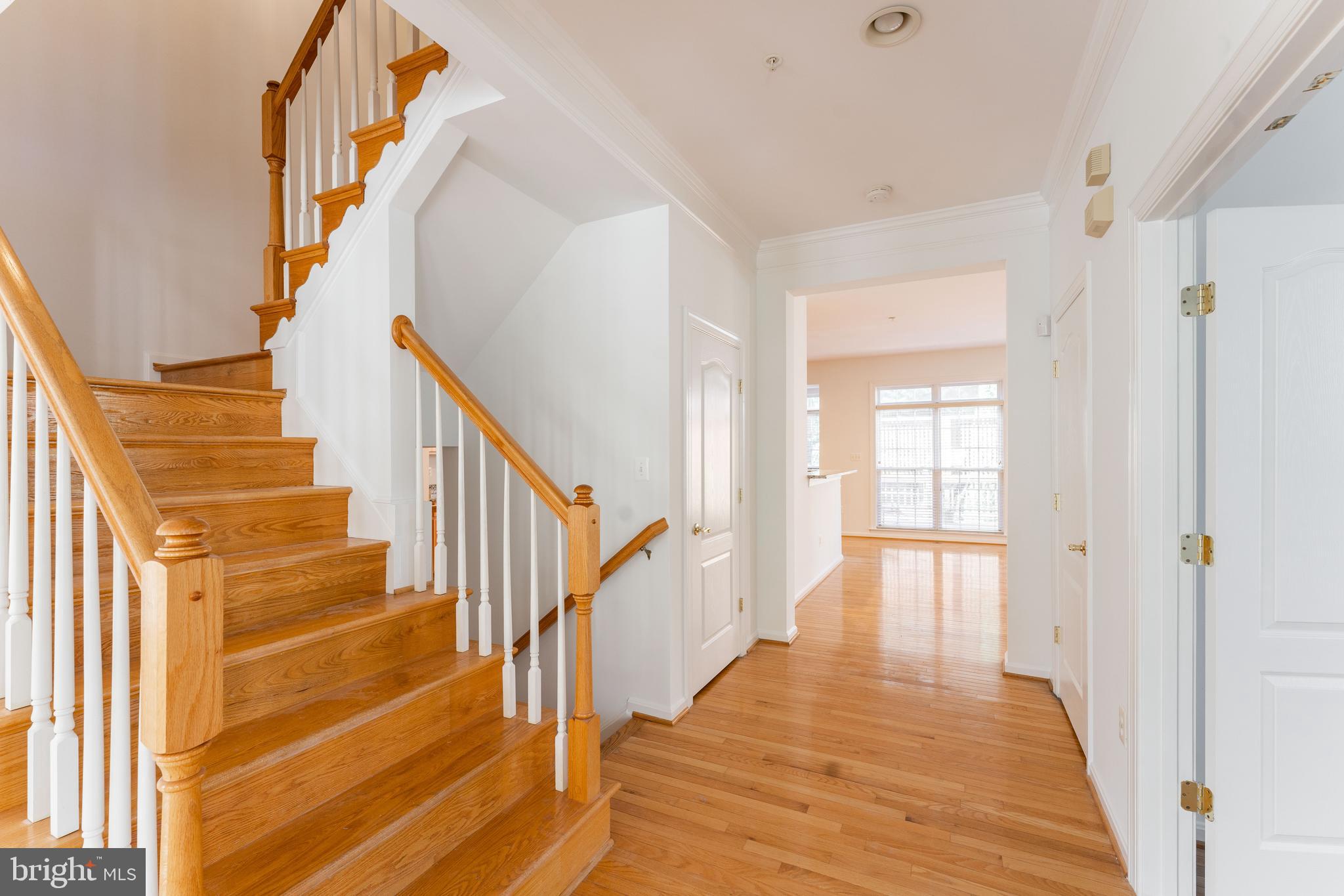 HEARTHSTONE COURTS - Residential