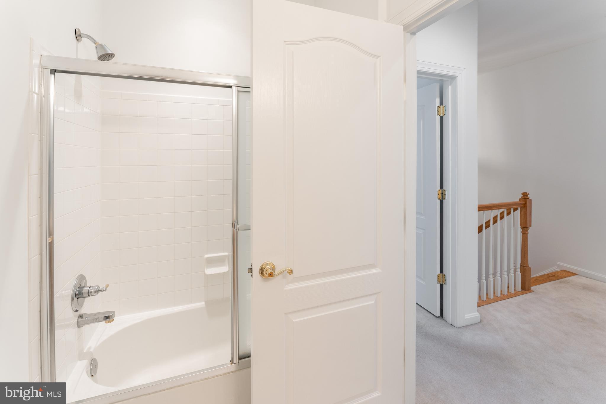 HEARTHSTONE COURTS - Residential