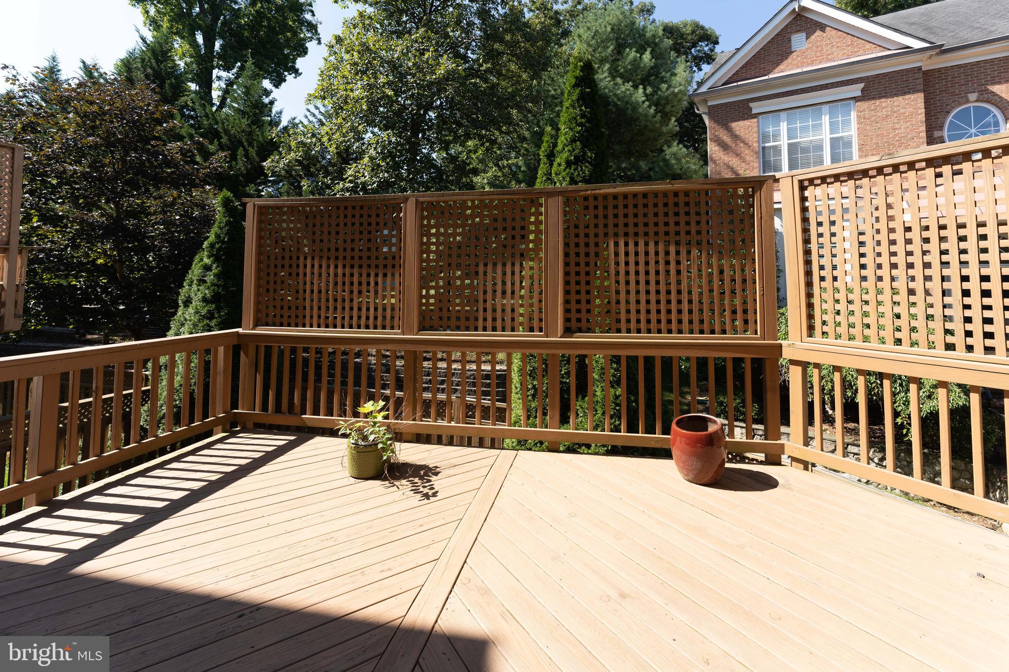 HEARTHSTONE COURTS - Residential