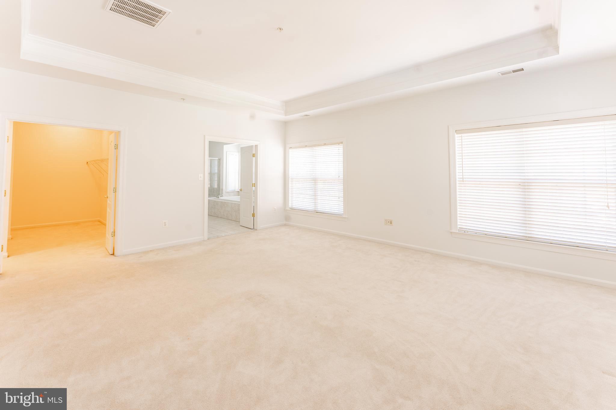 HEARTHSTONE COURTS - Residential