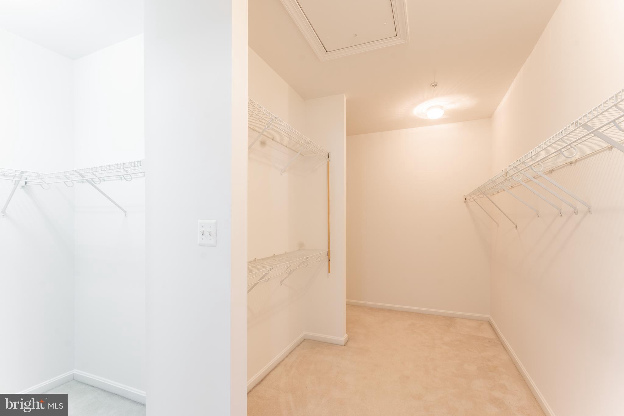 HEARTHSTONE COURTS - Residential