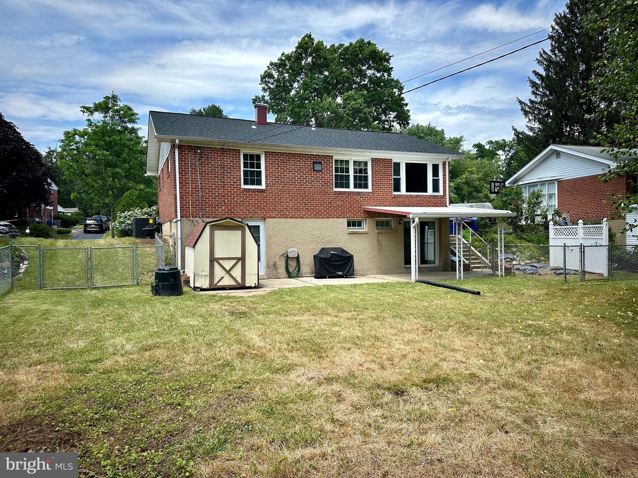 PERRING PARK - Residential