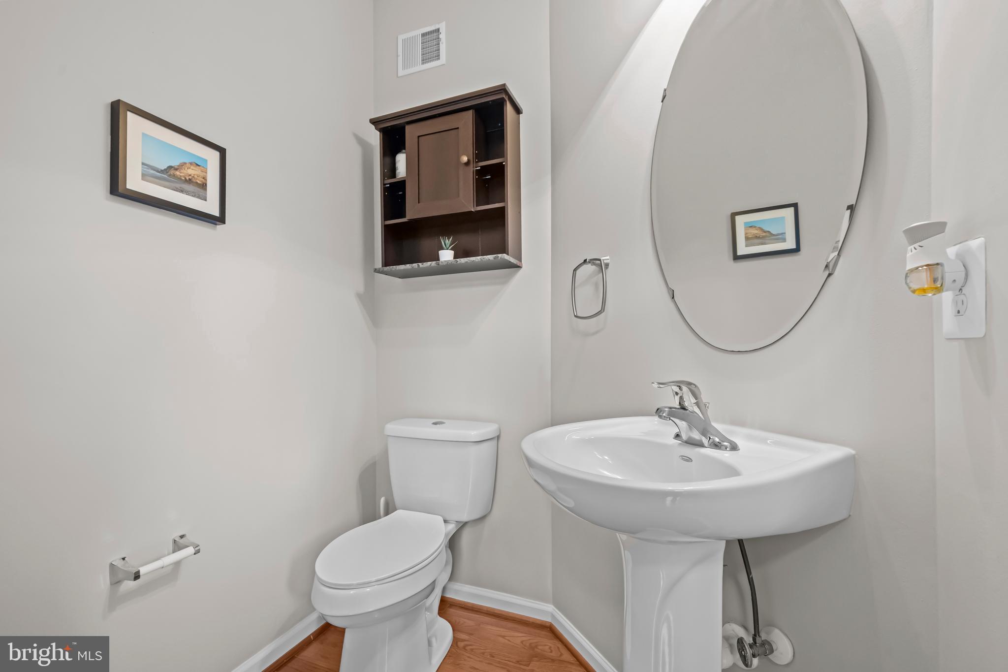 POTOMAC CLUB - Residential Lease