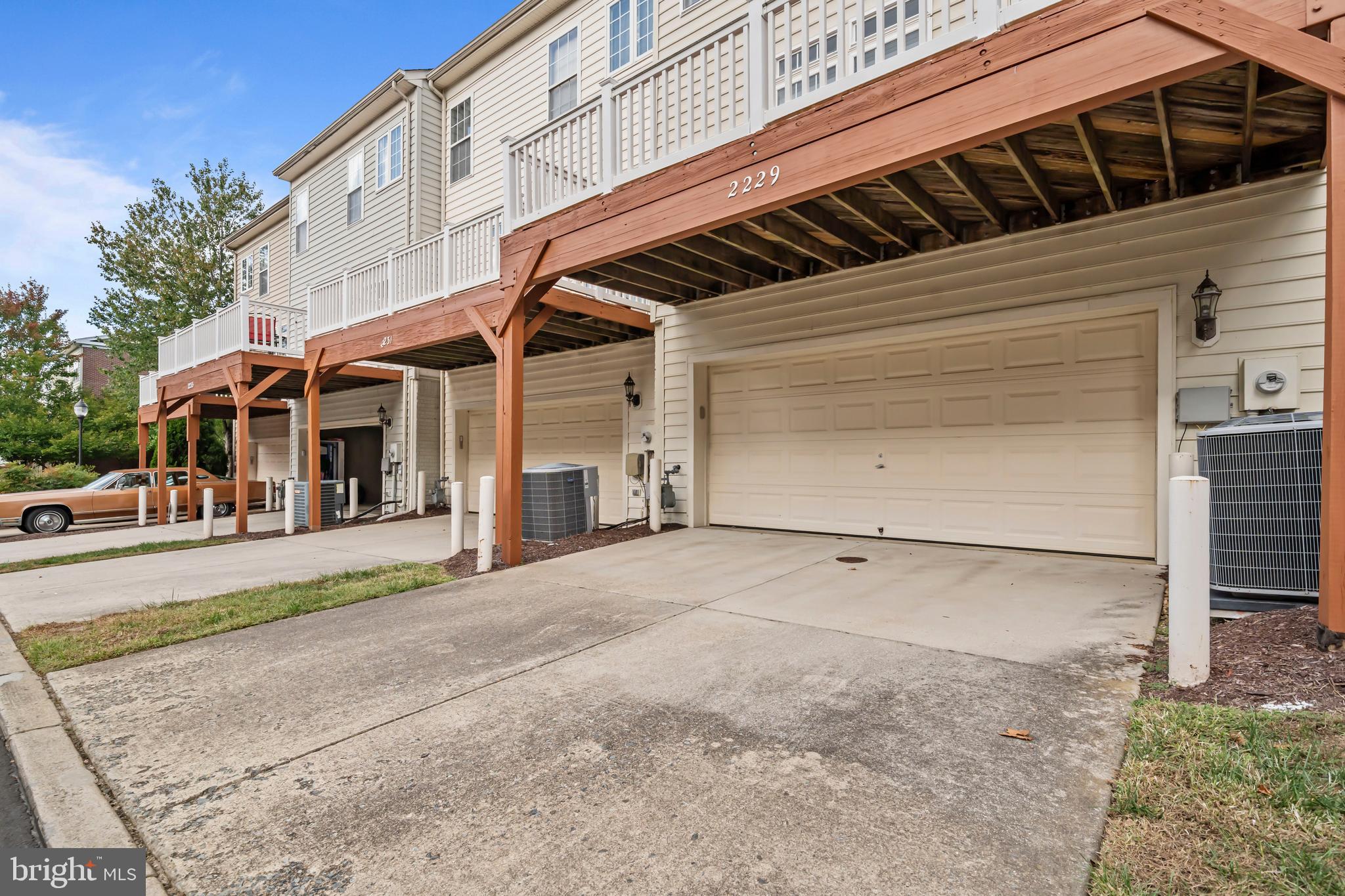 POTOMAC CLUB - Residential Lease