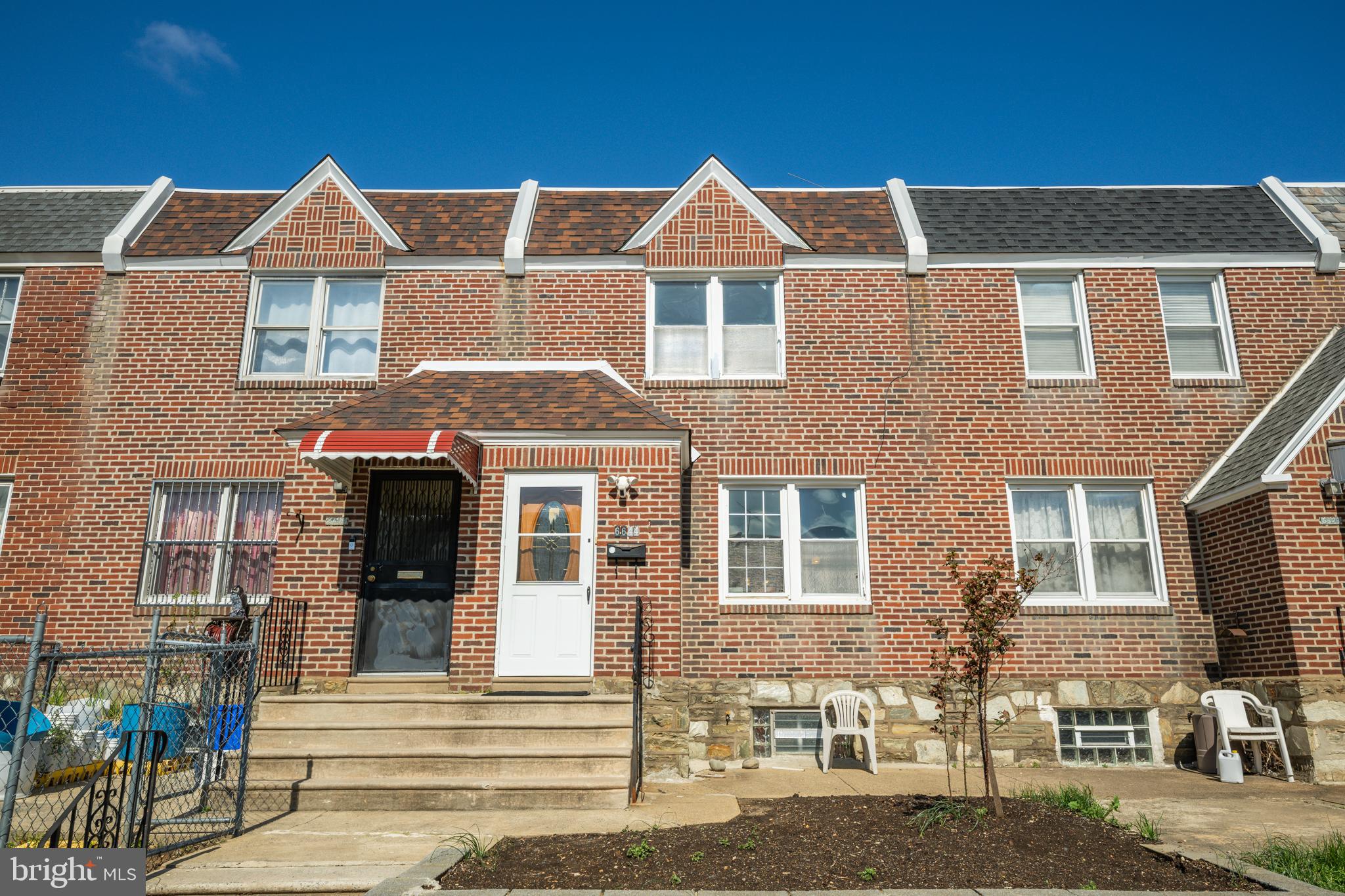 CASTOR GARDENS - Residential