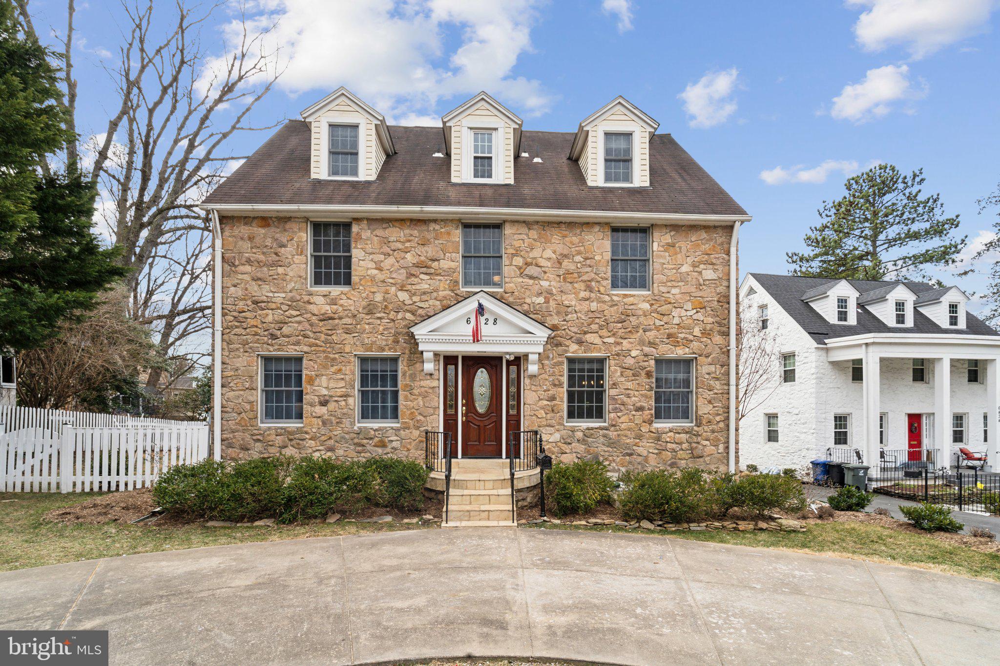 EAST FALLS CHURCH - Residential