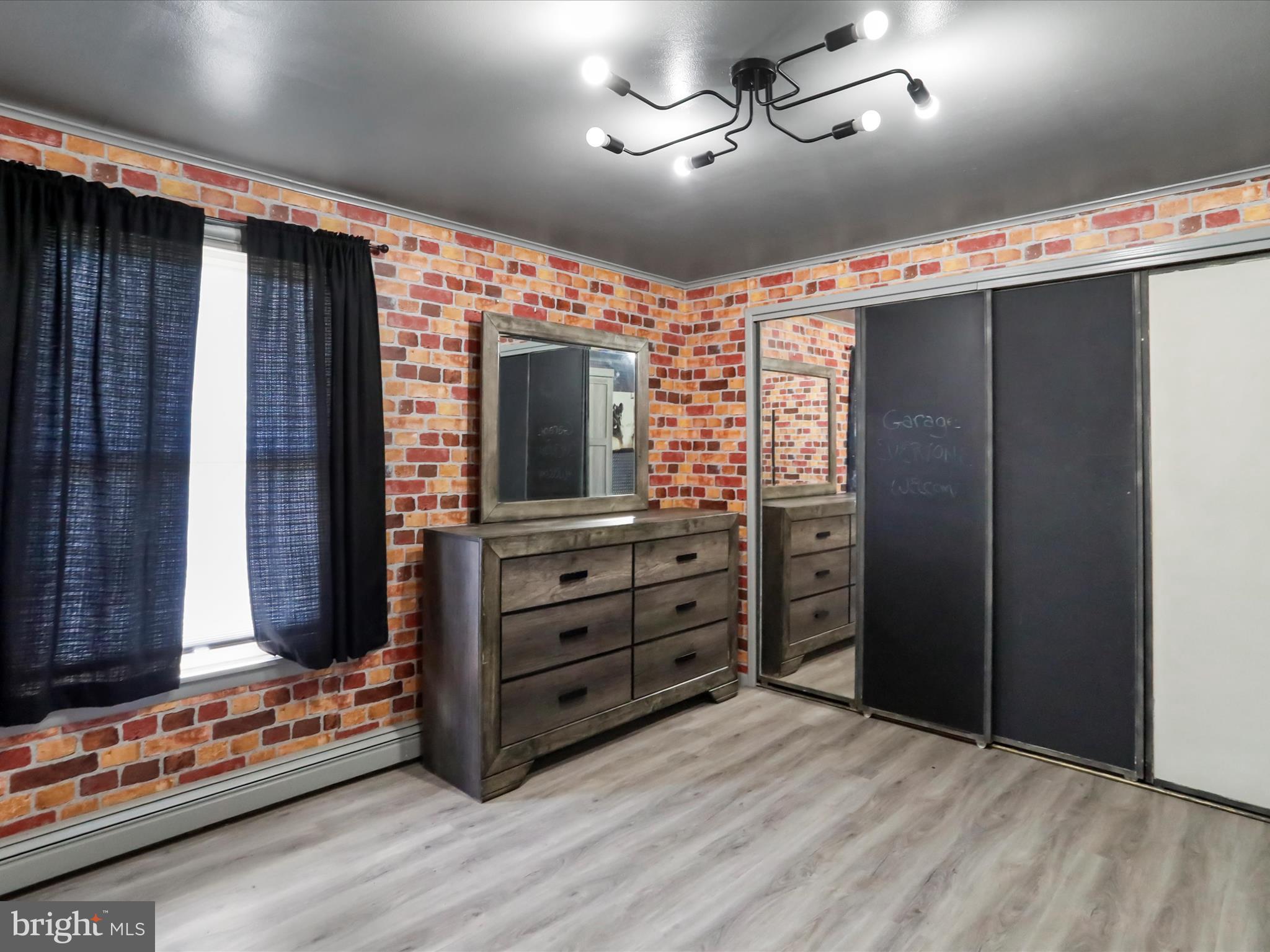 BOWLING GREEN - Residential