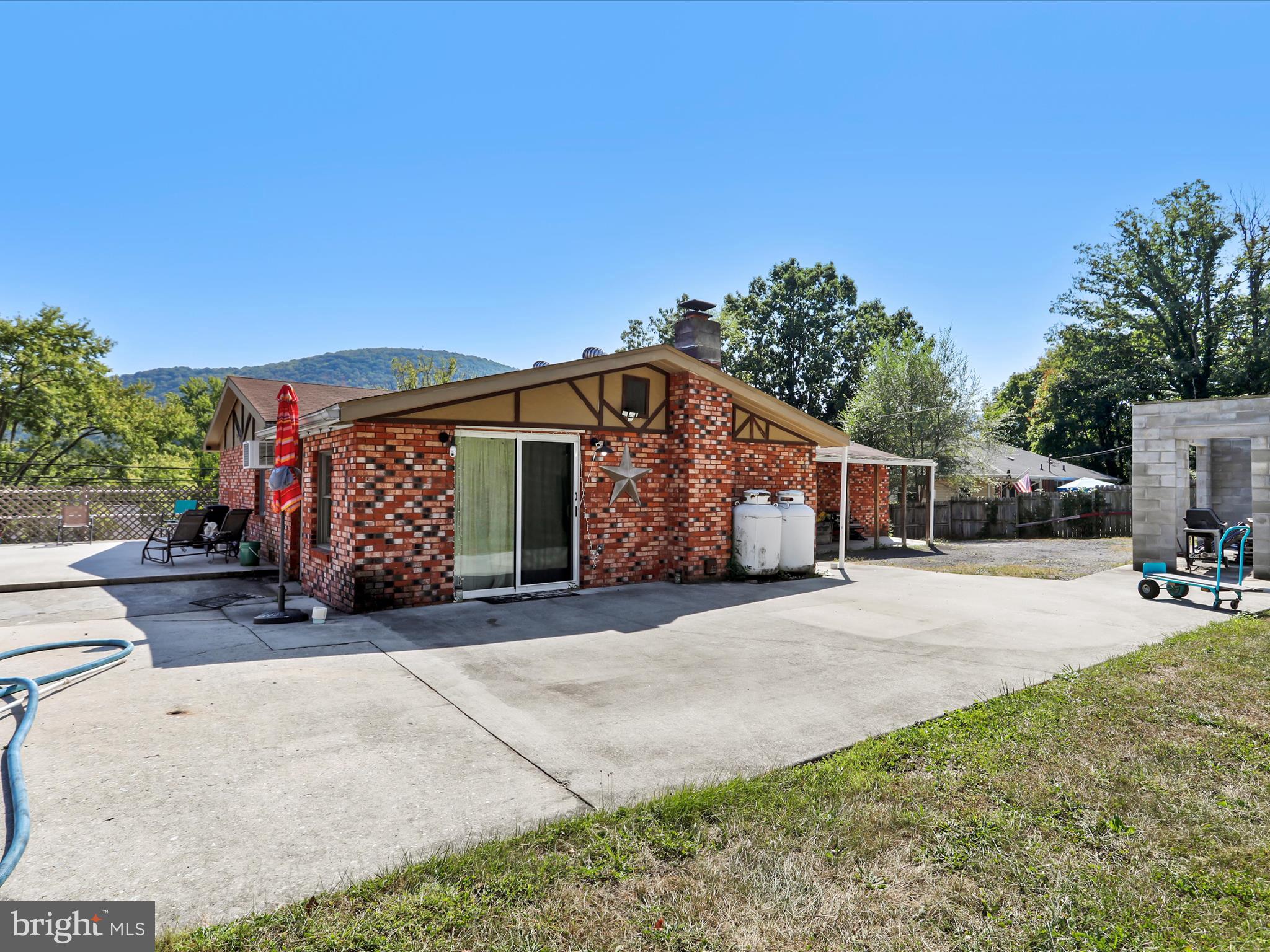 BOWLING GREEN - Residential