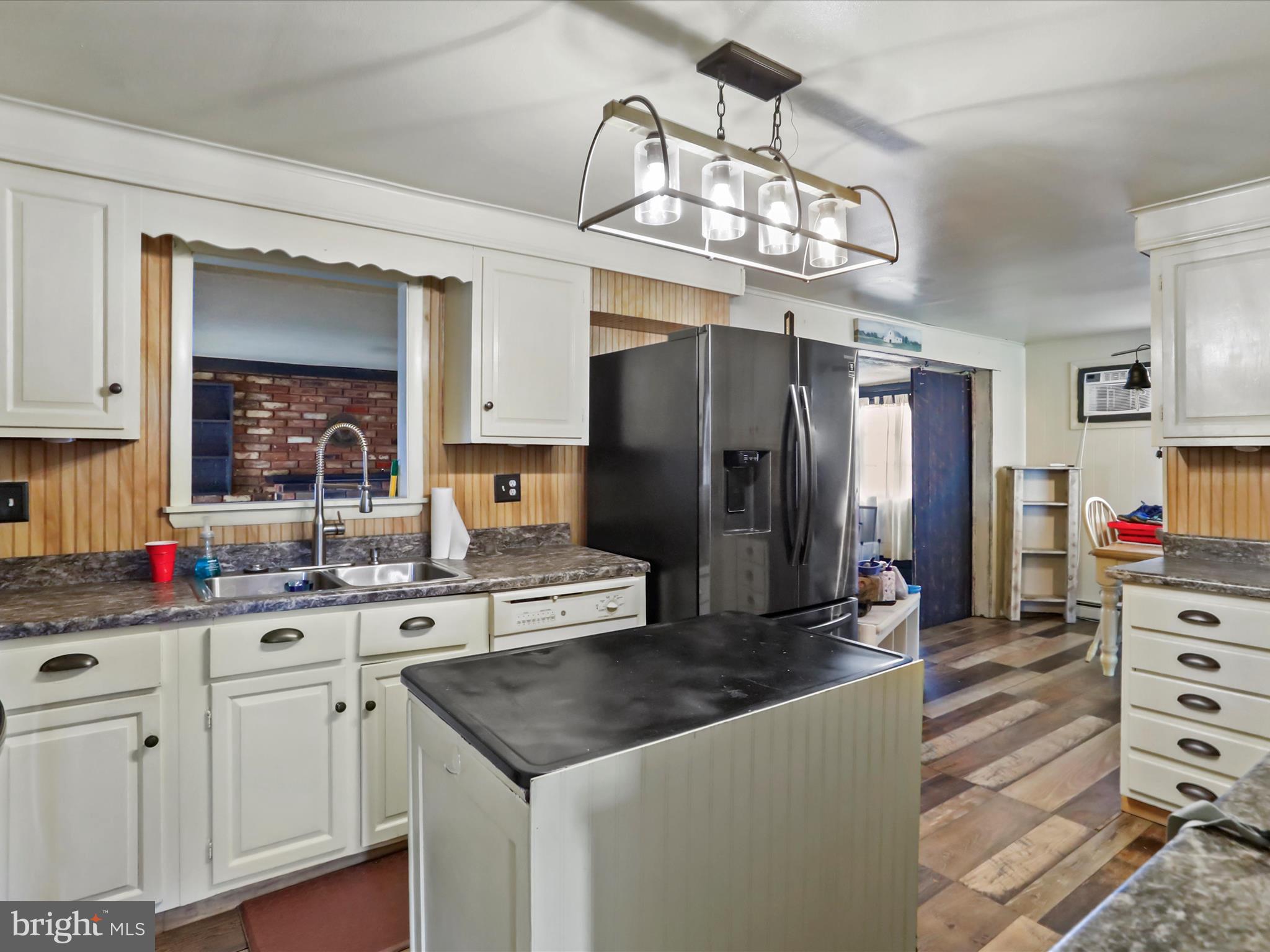 BOWLING GREEN - Residential