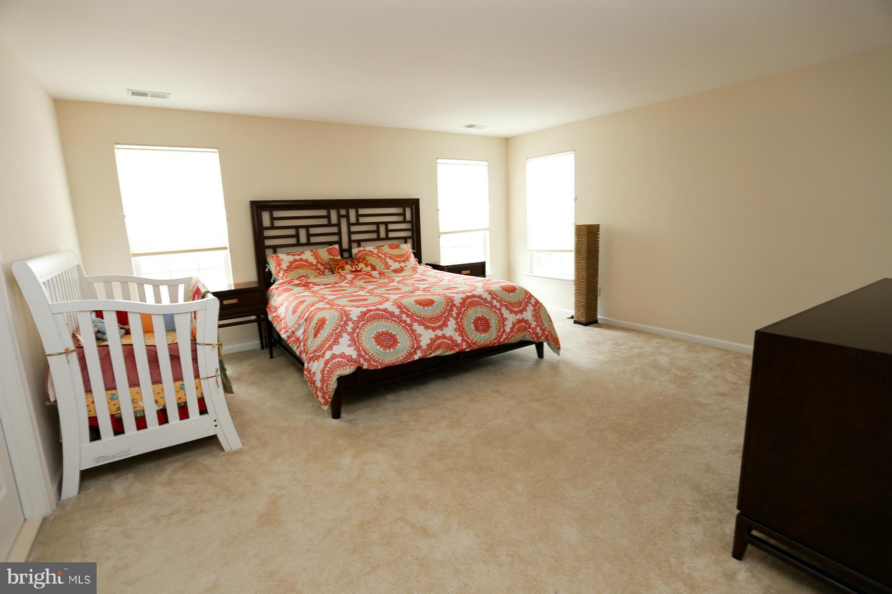 BARNES - Residential