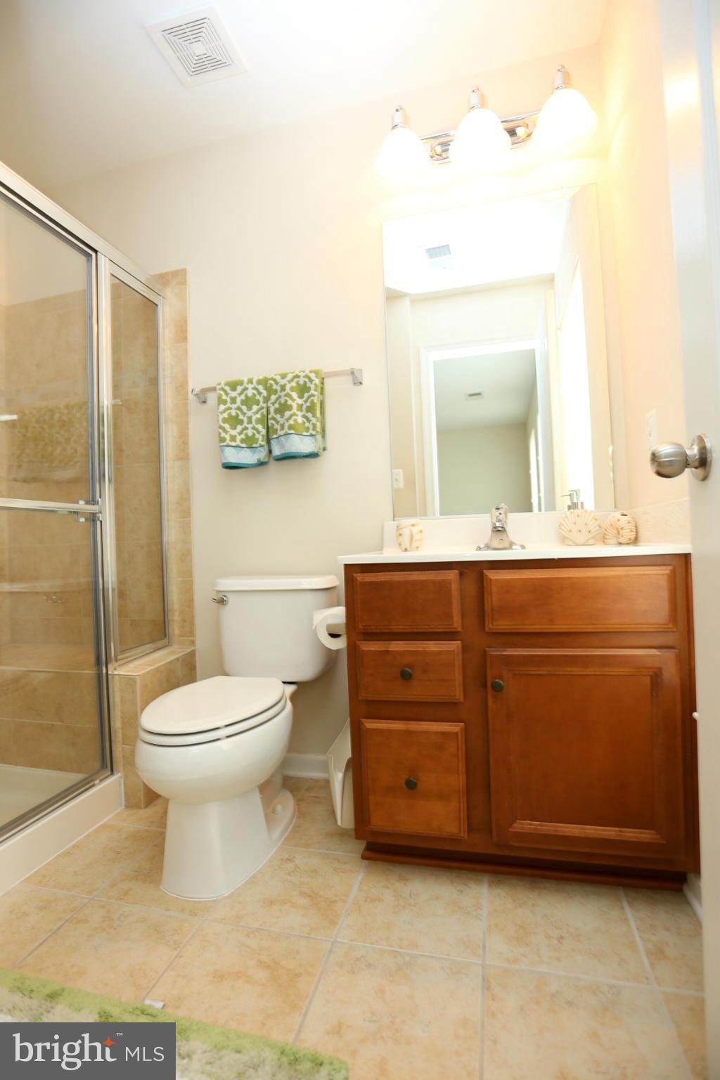 BARNES - Residential