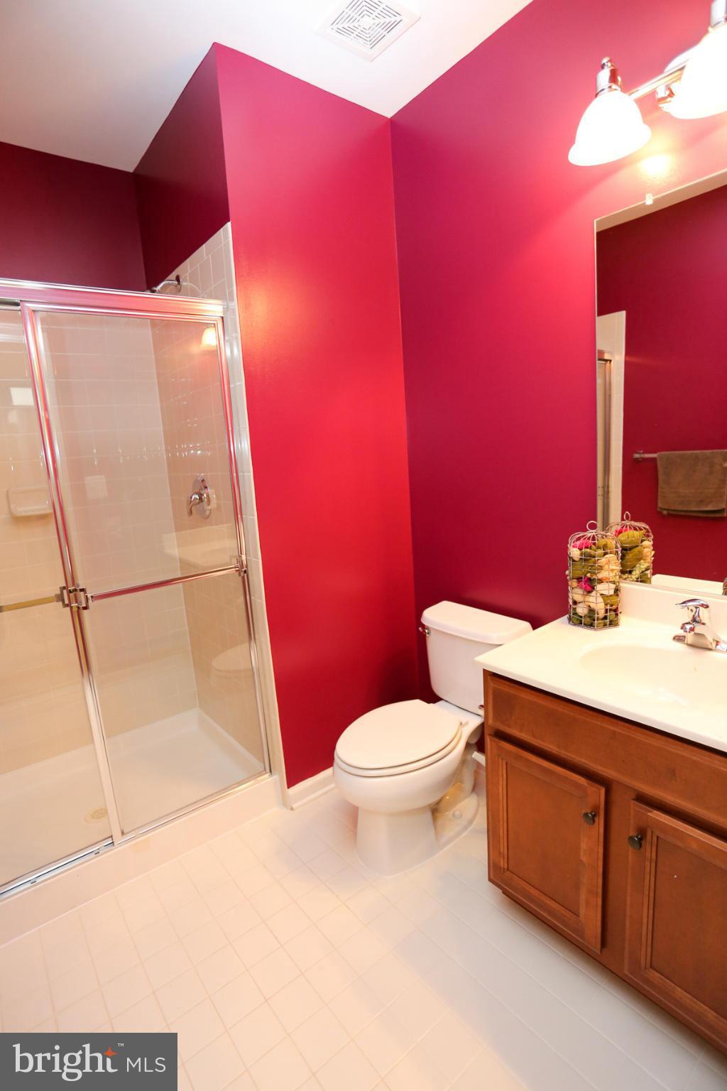 BARNES - Residential