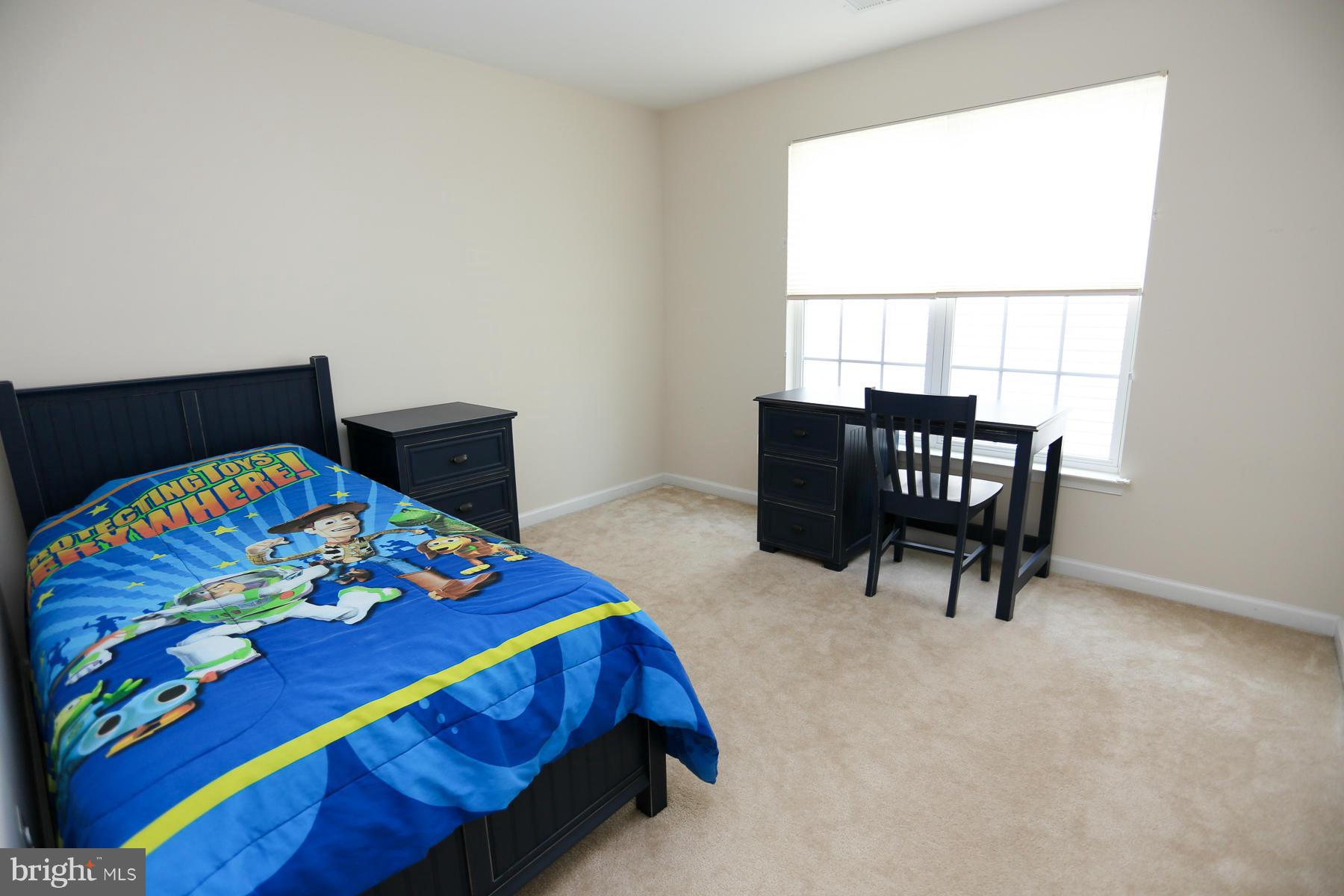 BARNES - Residential