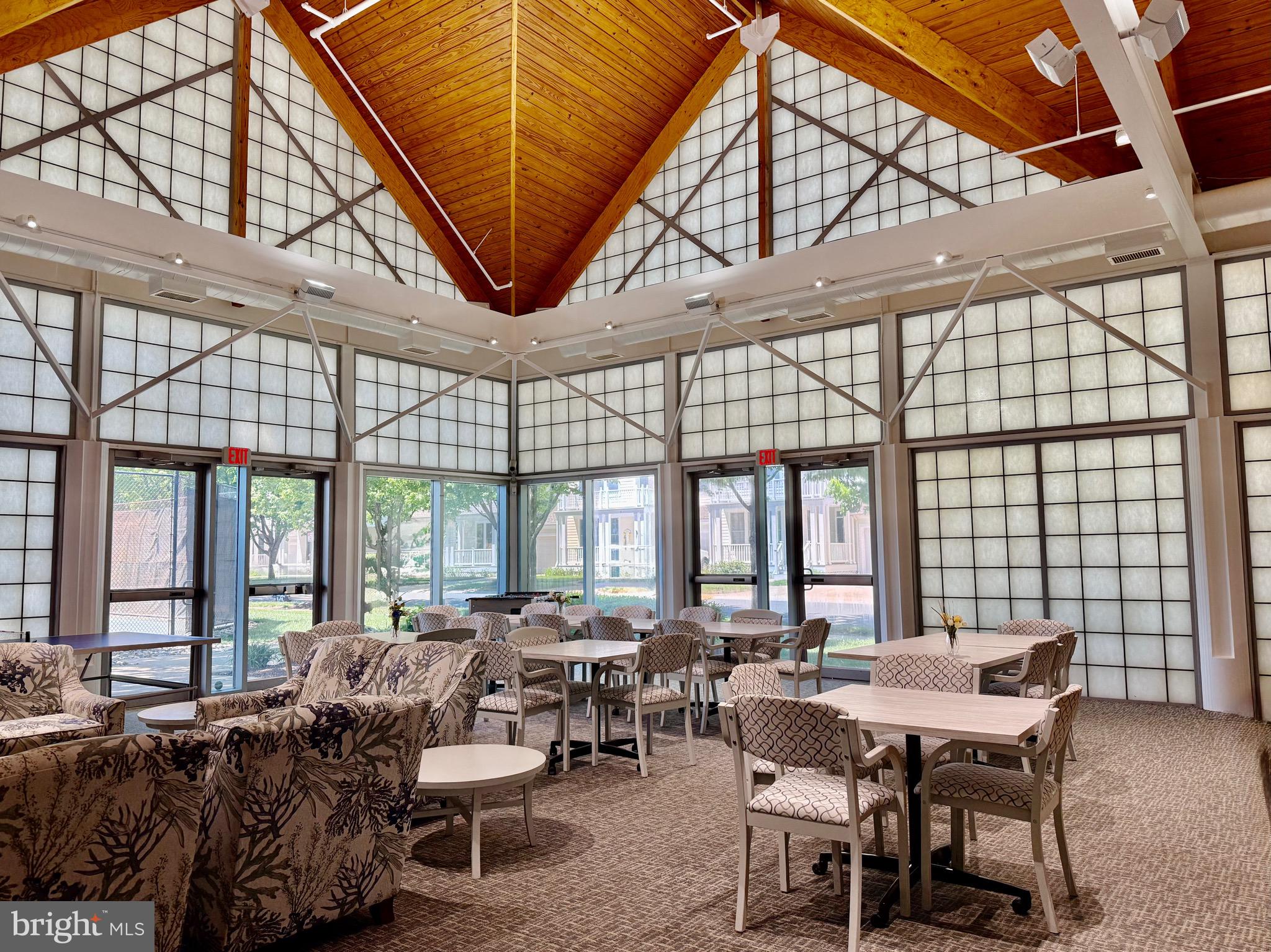 BEAR TRAP - Residential