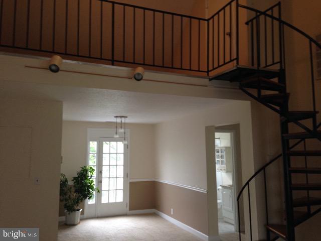 FAIRLINGTON VILLAGE - Residential Lease