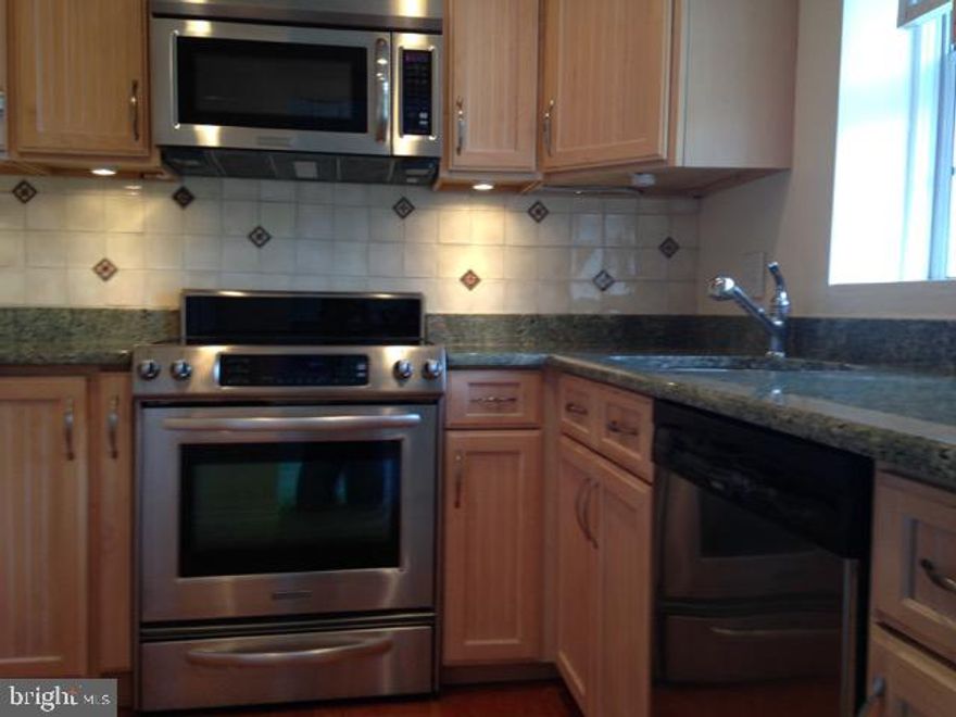 Welcome to this gorgeous Berkeley model -penthouse living  end unit with a large outside balcony and no one above you! Enjoy the vaulted ceilings on the main floor. Remodeled kitchen with stainless steel appliances, a remodeled bathroom, 2 large carpeted bedrooms, carpeted den and carpeted living room. Electric cooking. Tons of closet space and even has built in shelves!! The unfinished storage area has ample space for all your storage needs. It is on the third floor. Cats and small dogs are allowed. Central HVAC. Tenants in home so need 1 hour notice please.

No elevator. Plentiful parking on the street 

No assigned parking. However, the lot behind the building (and three spots next to the building) require a parking sticker. You can bring the lease to the fairlington office on Abingdon Street, and they'll give you a parking sticker for the year. 

Historic Fairlington Villages offers many amenities including 6 pools, lighted tennis courts, tot lots,  trails, & MORE! Great location near I-395, & the shops/restaurants of Shirlington Village. Harris Teeter is .4 miles away. Come and see and fall in love!