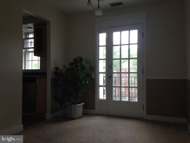 FAIRLINGTON VILLAGE - Residential Lease