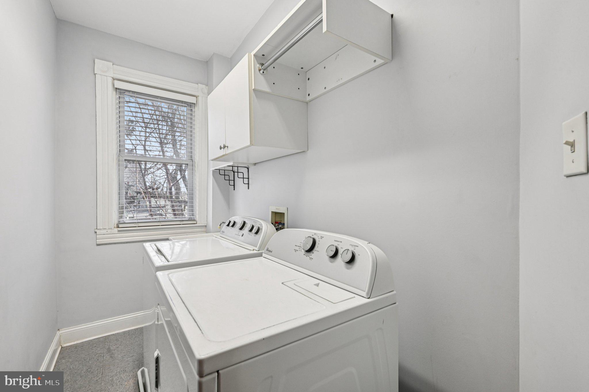 LAURAVILLE HISTORIC DISTRICT - Residential