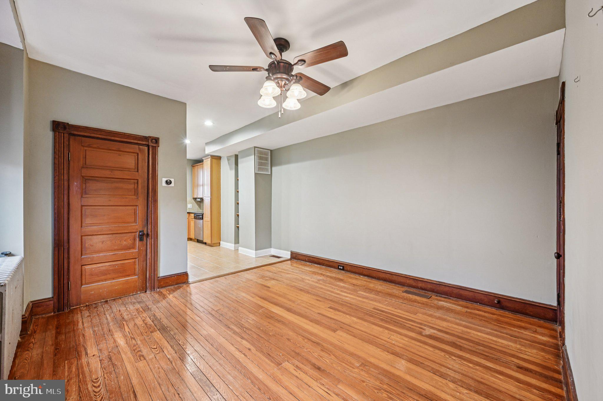 LAURAVILLE HISTORIC DISTRICT - Residential