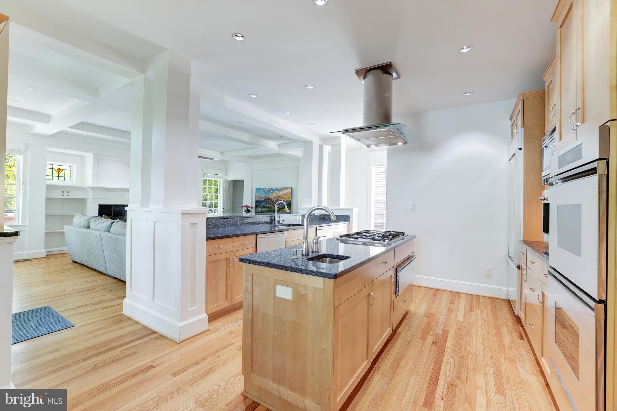 KIRBY KNOLL - Residential